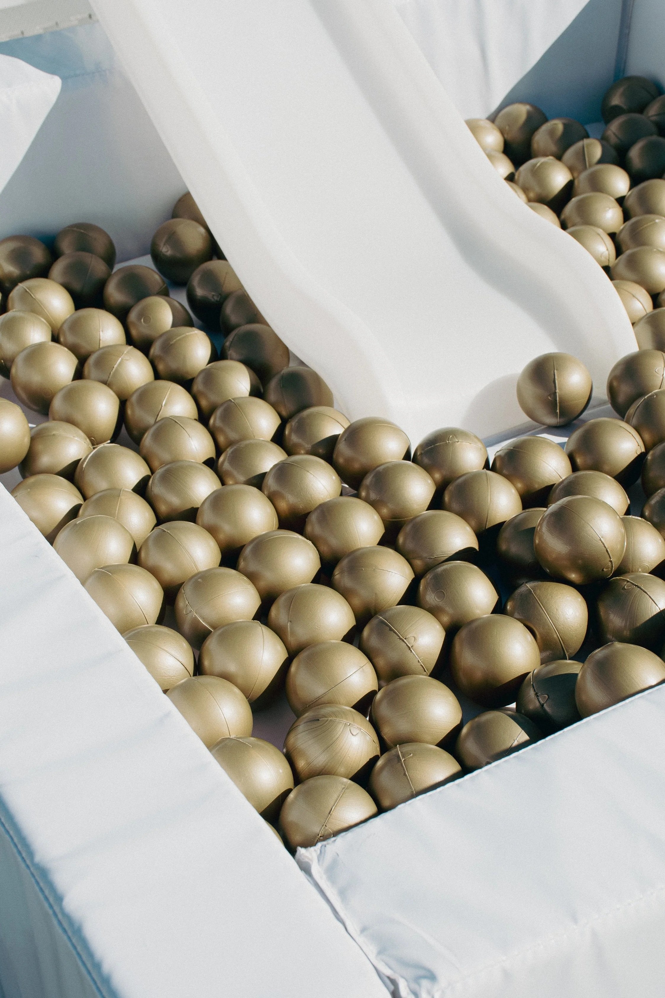 Content - Lola Pelusa