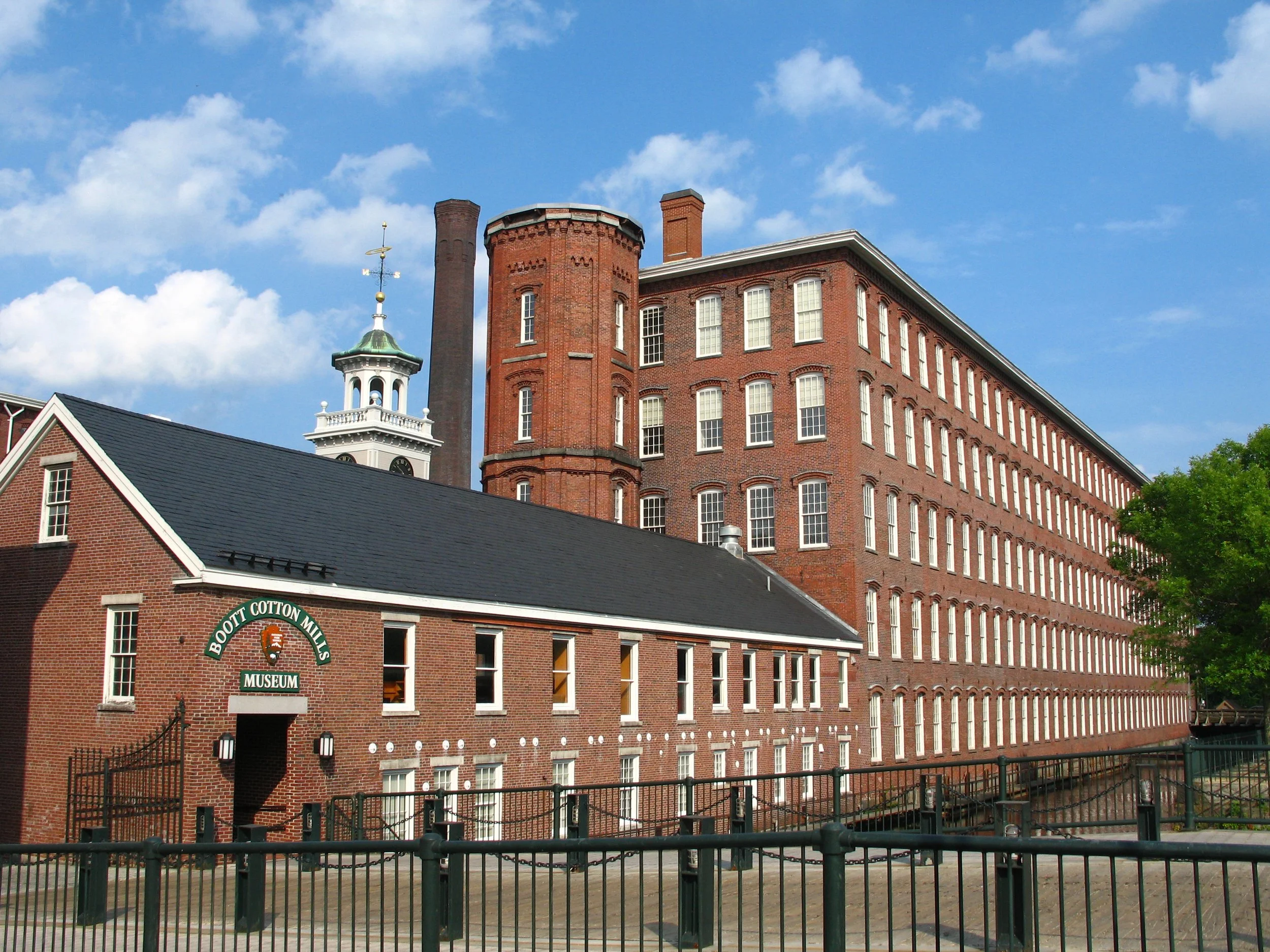 August Meetup - Boott Mills Boarding HousePark and Riverwalk