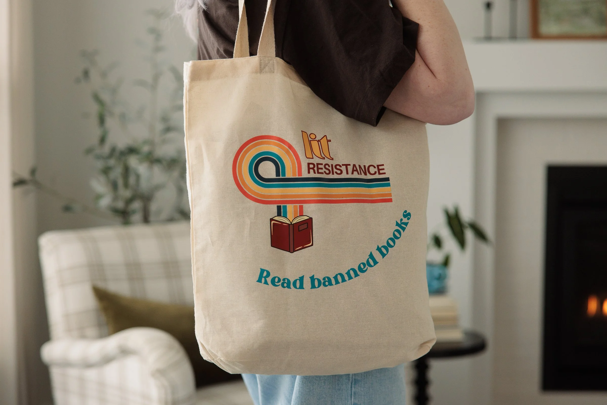 Lit Resistance tote bag