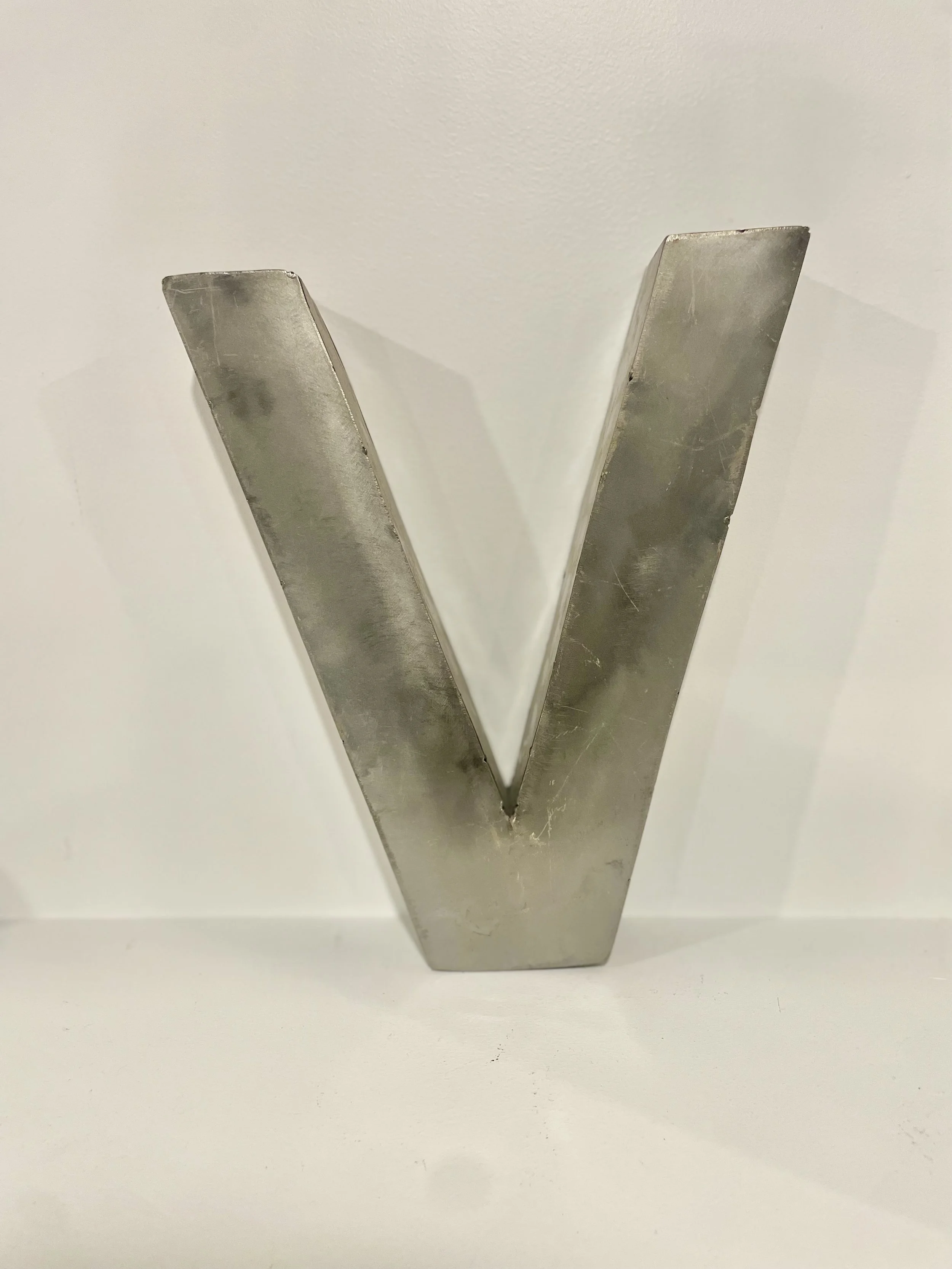 Vintage Metal V