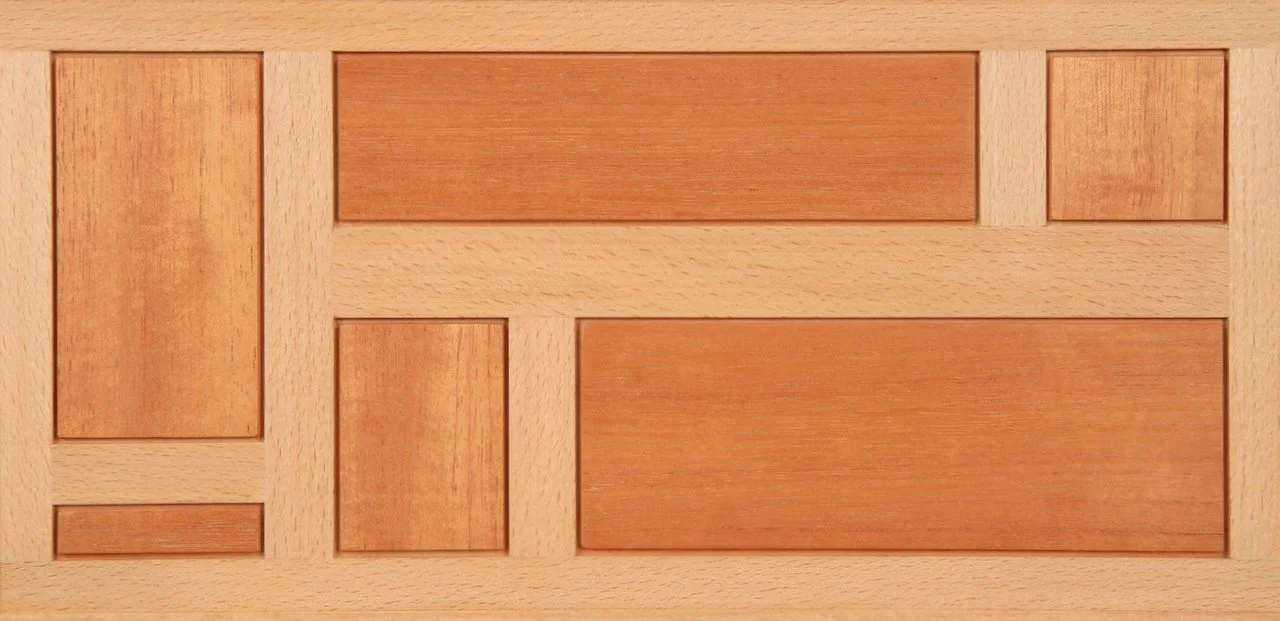 The back of Isabella's Treasures