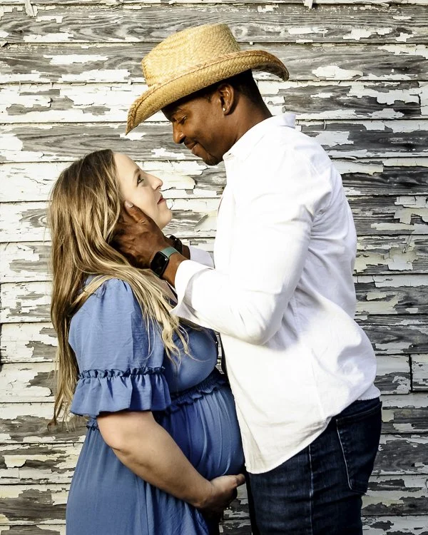Charleston Maternity Portraits-68.jpg