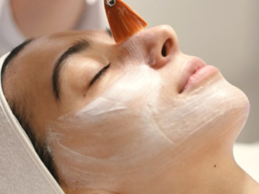vitalis-enzymatic-glow-peel.webp