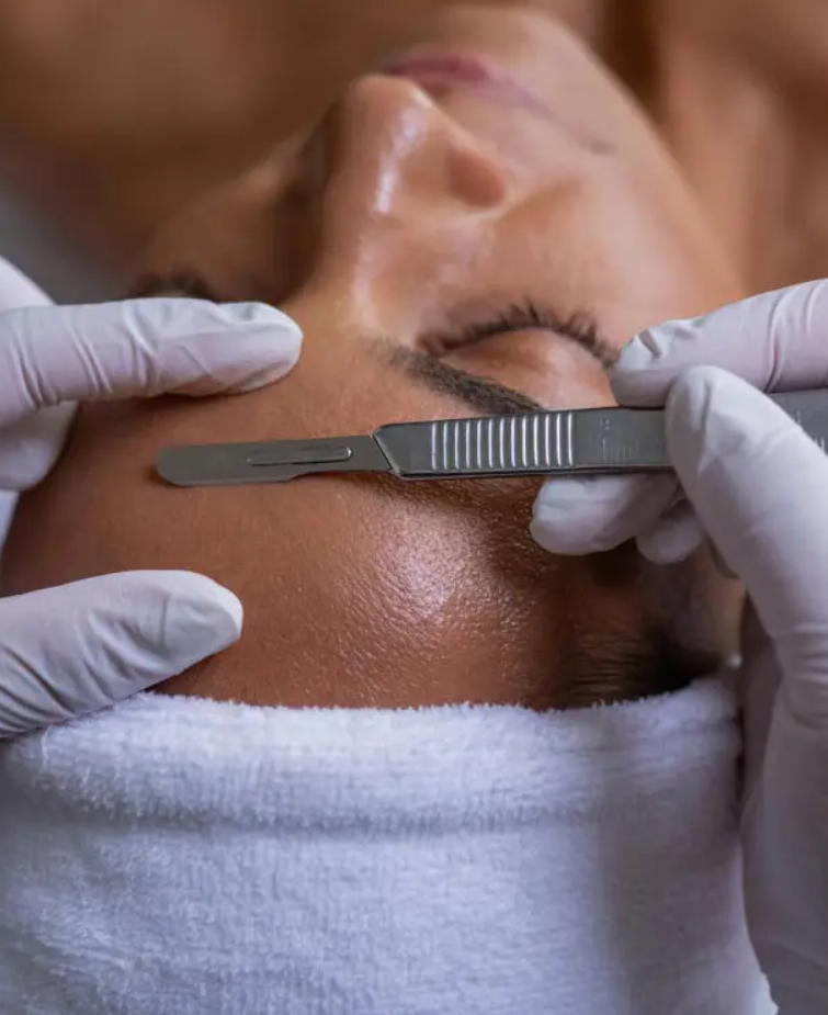 vitalis-smooth-glow-dermaplaning-facial.png
