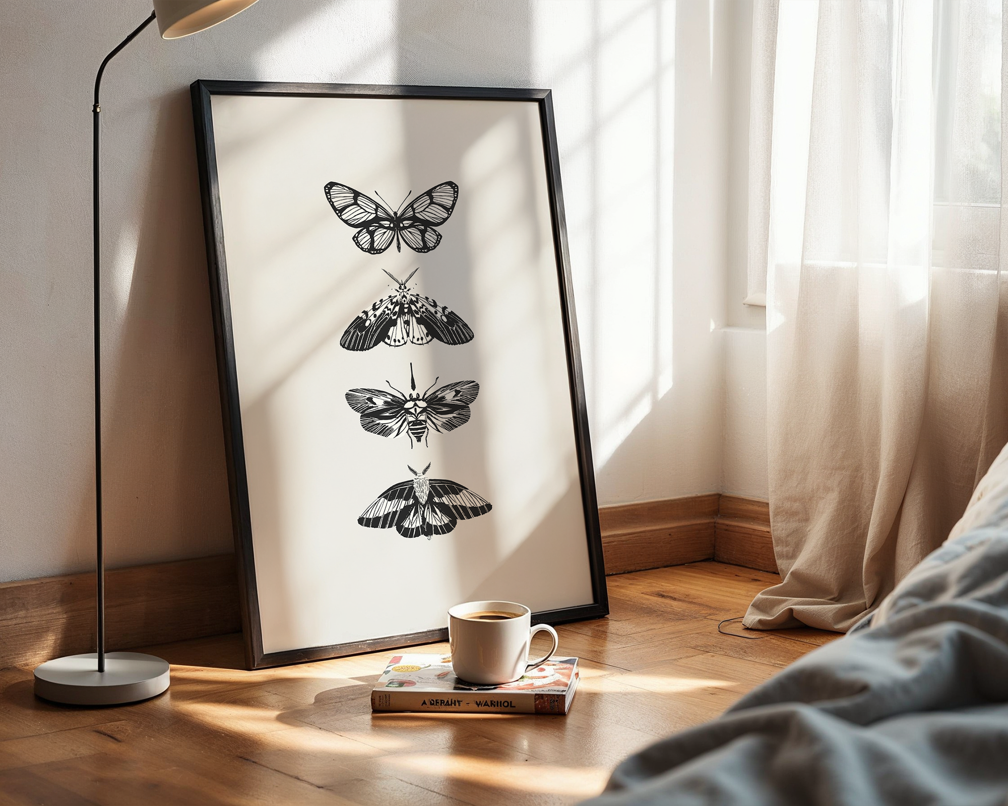 Silent Flight - Modern Framed Art