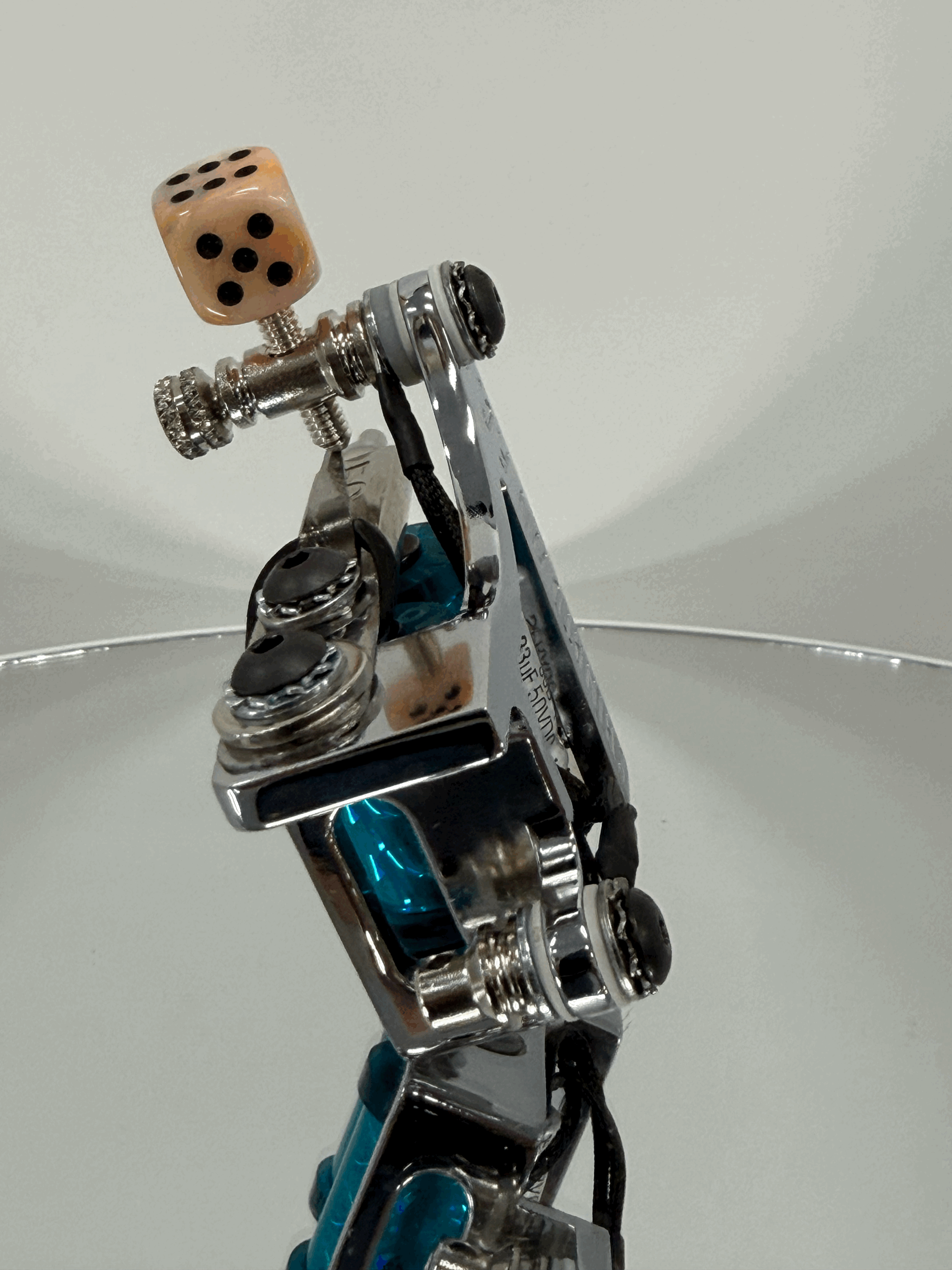 tempImage678o3g.gif