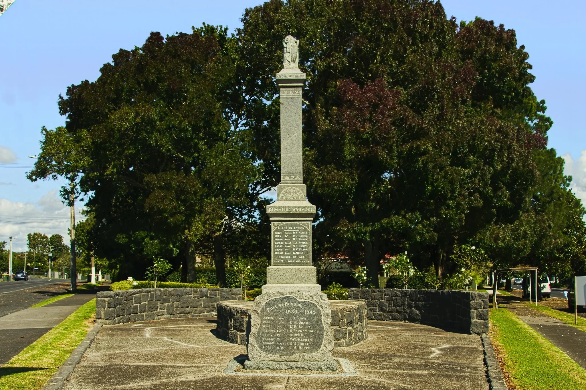 Clevedon War Memorial, 2026, photo by Donna Jepsen