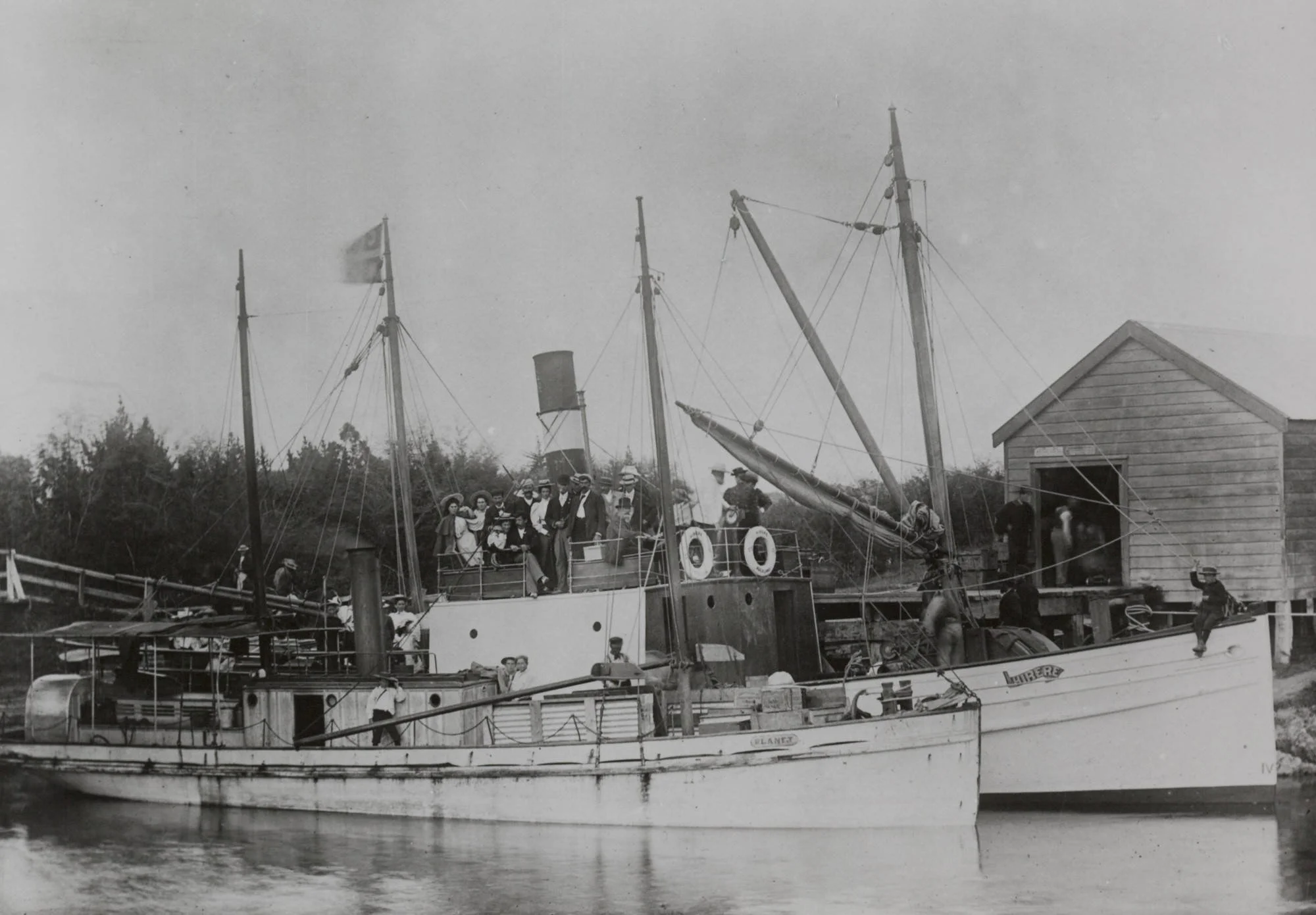 SS Hirere at the Whitford Wharf, 1897