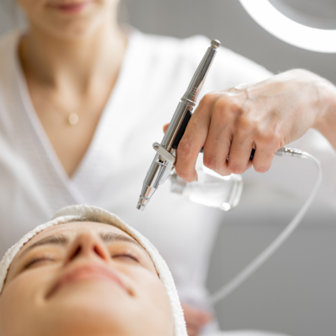 Oxy Hydra Facial