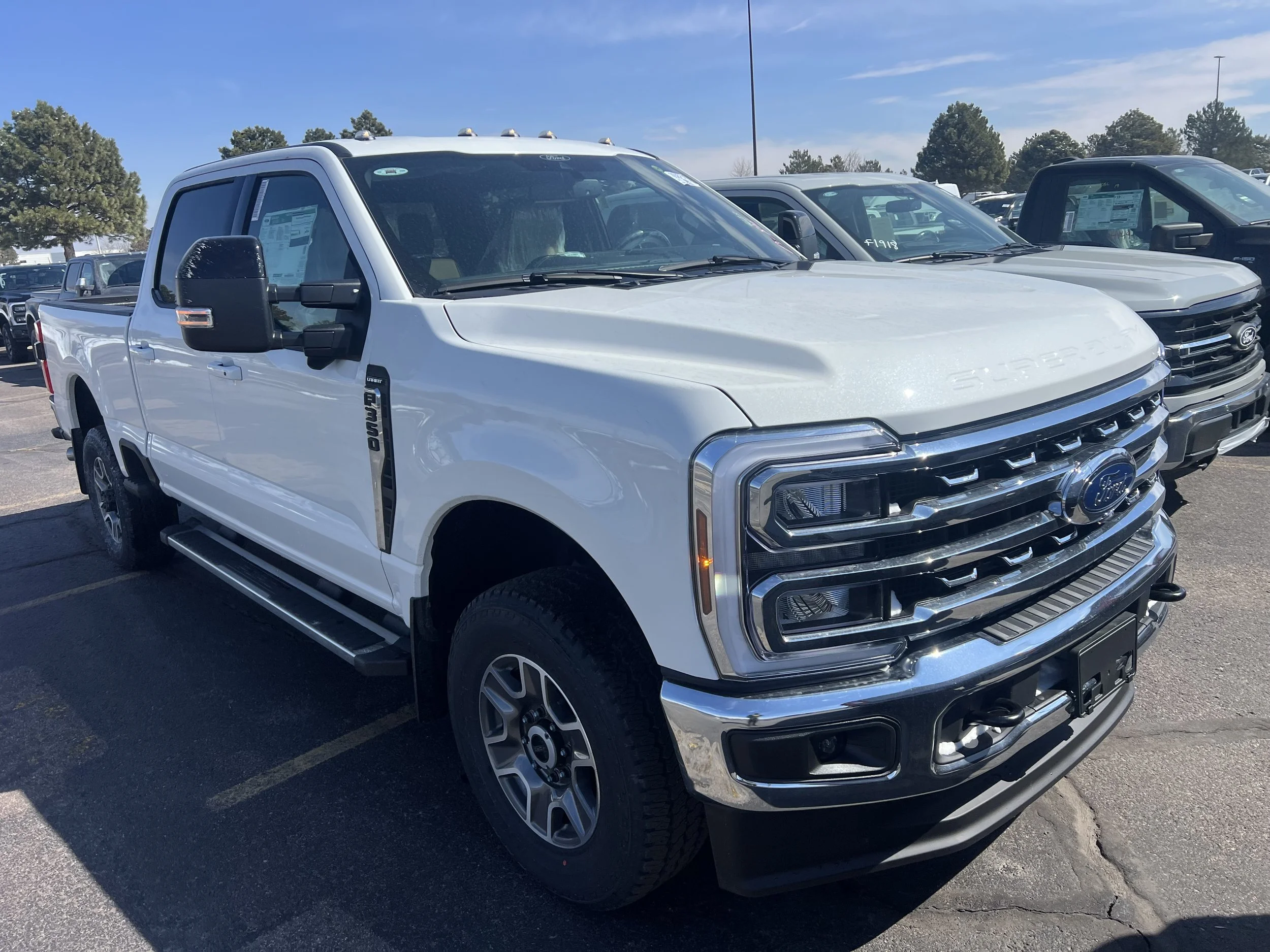 Cost to Transport a 2024 Ford F-350 Super Duty from Dallas, TX to Detroit, MI