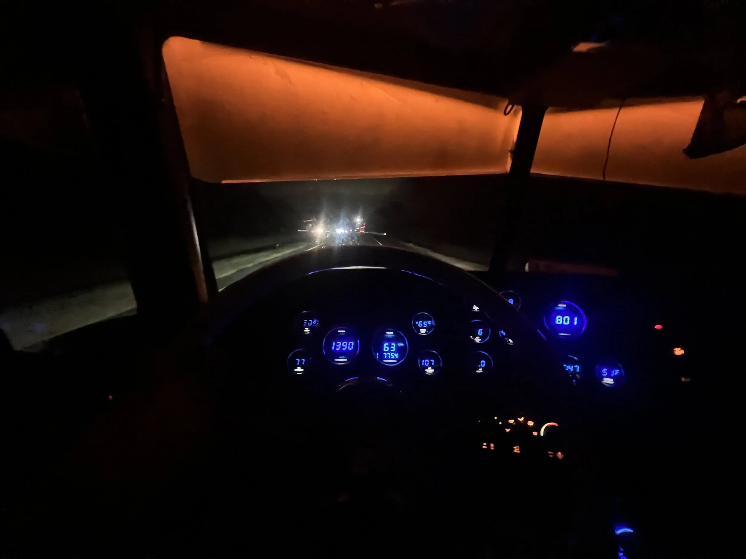 Dashboard gauges illuminated while driving 2003 Peterbilt 379 CAT 3406E