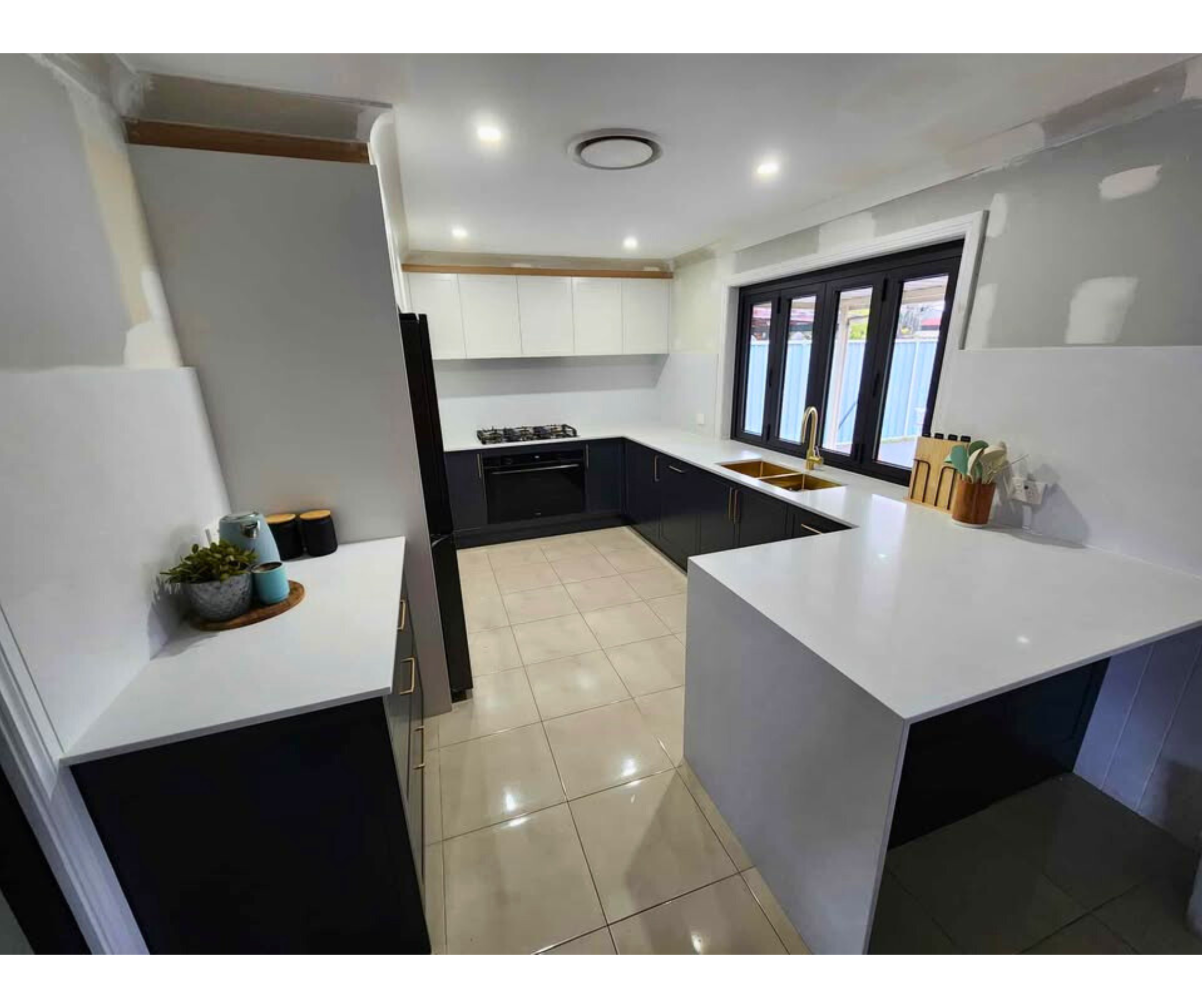 WEB_KITCHENRENO_005.png
