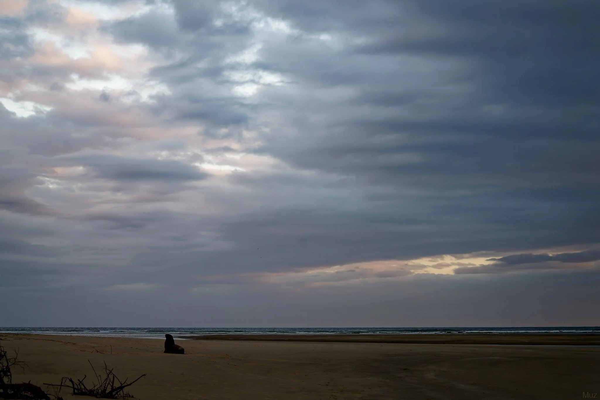 Surat Bay (79mm, f/6.3, 1/160s, ISO640)