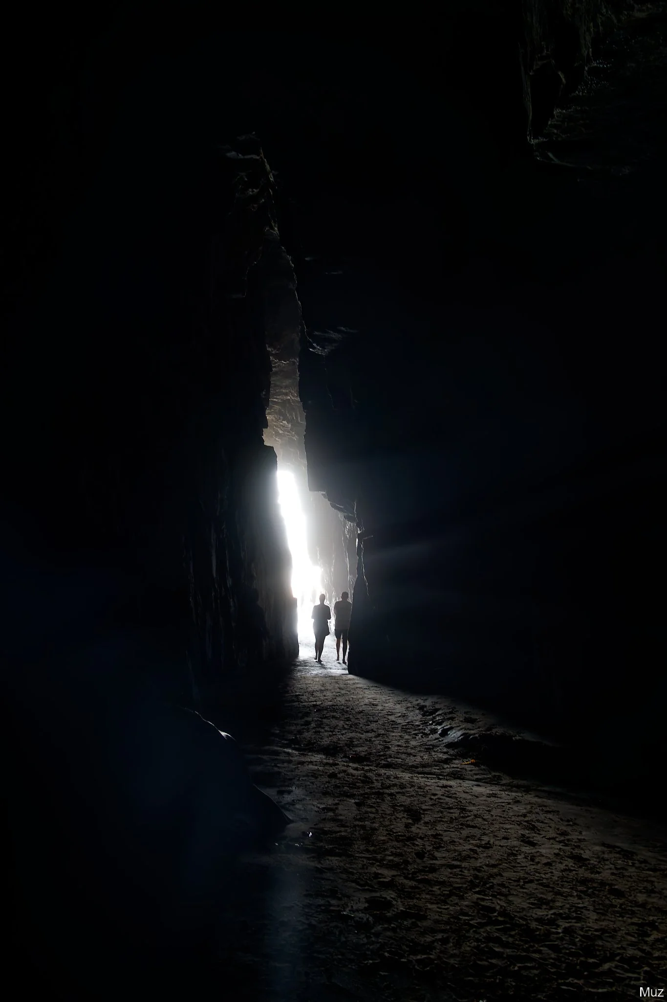 Cathedral Caves (28mm, f/4.5, 1/15s, ISO800)