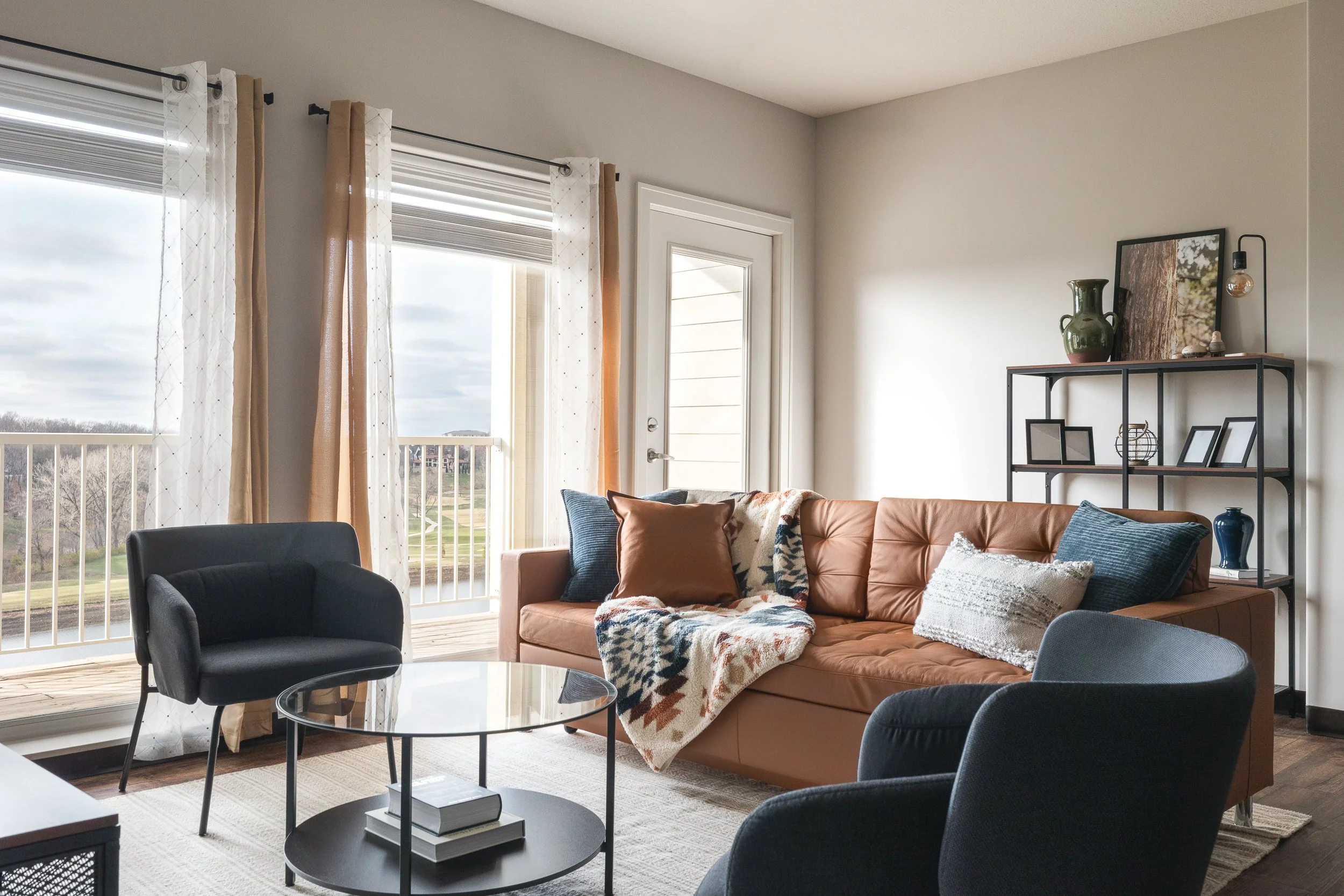 b305 living room.jpg