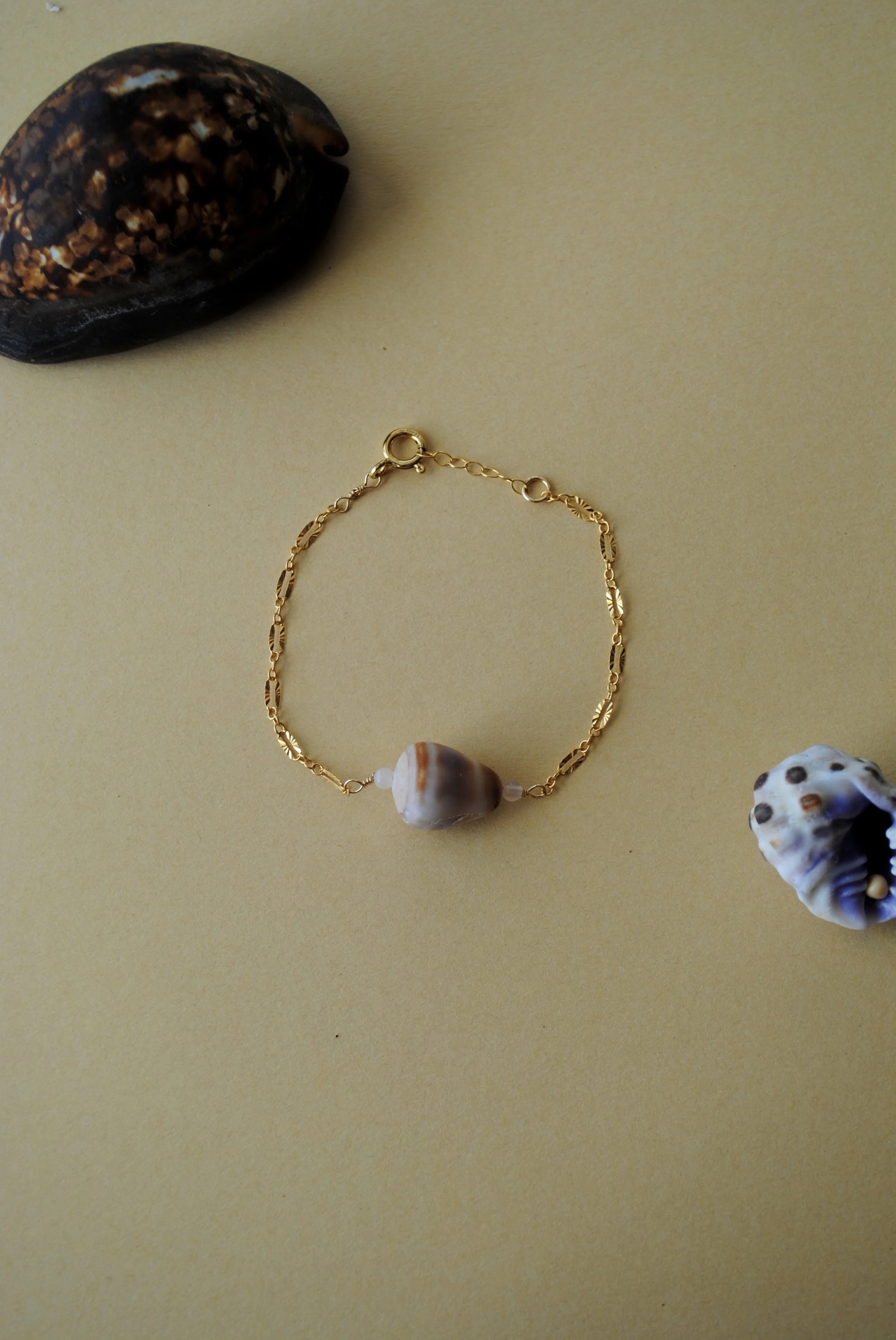 Cinnamon roll bracelet