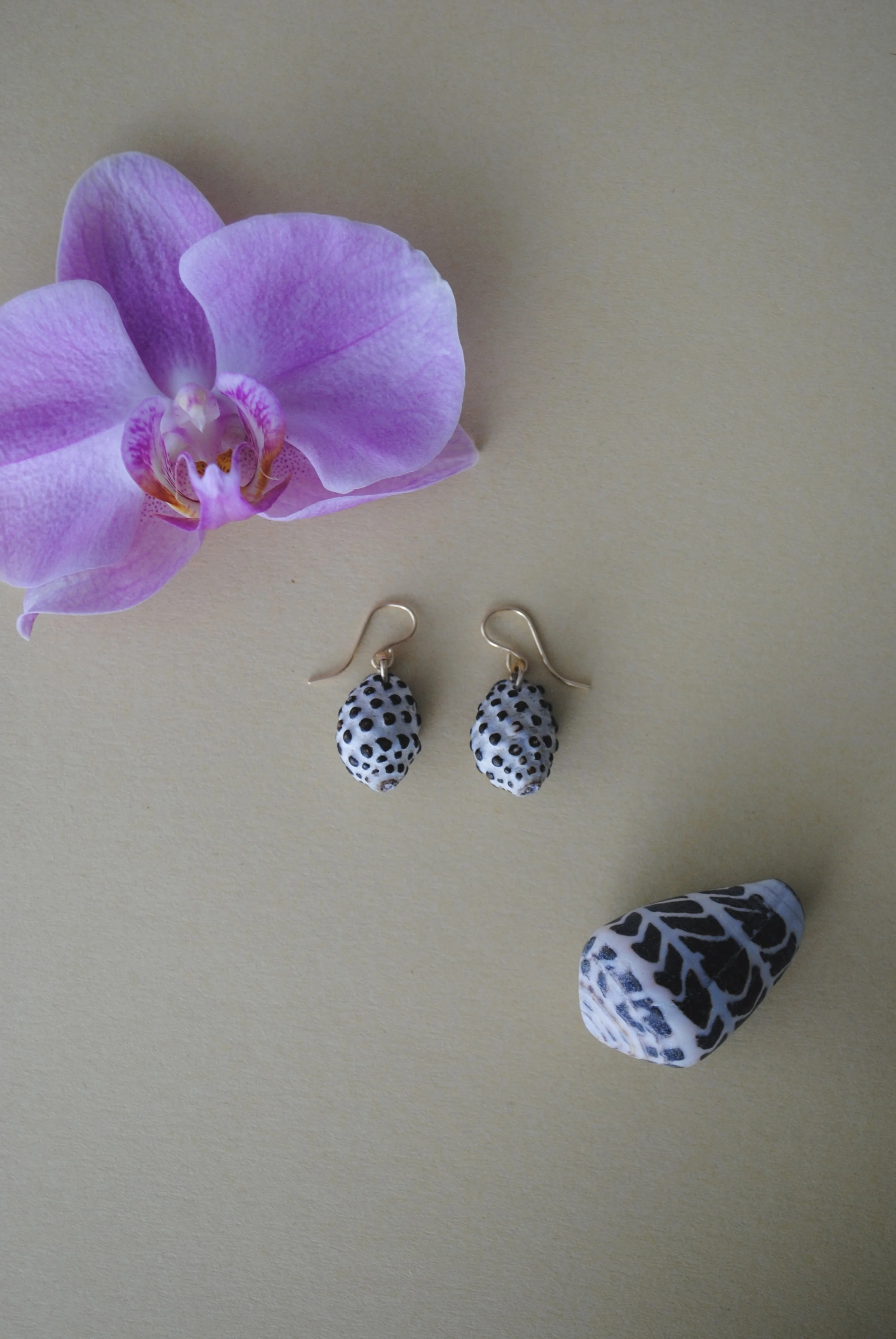 Grape Drupe Shell Earrings