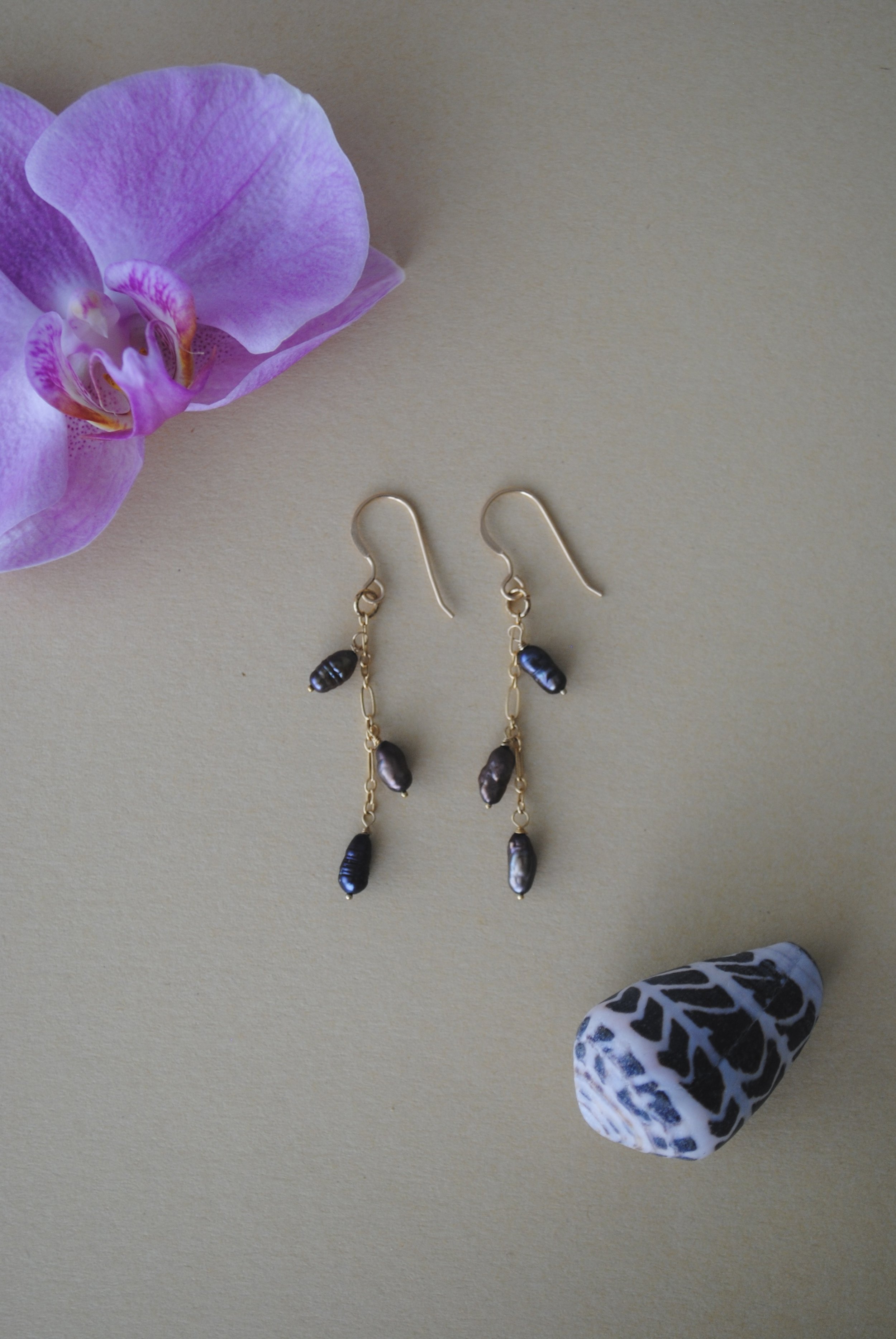Freshwater Pearl Drop Earrings