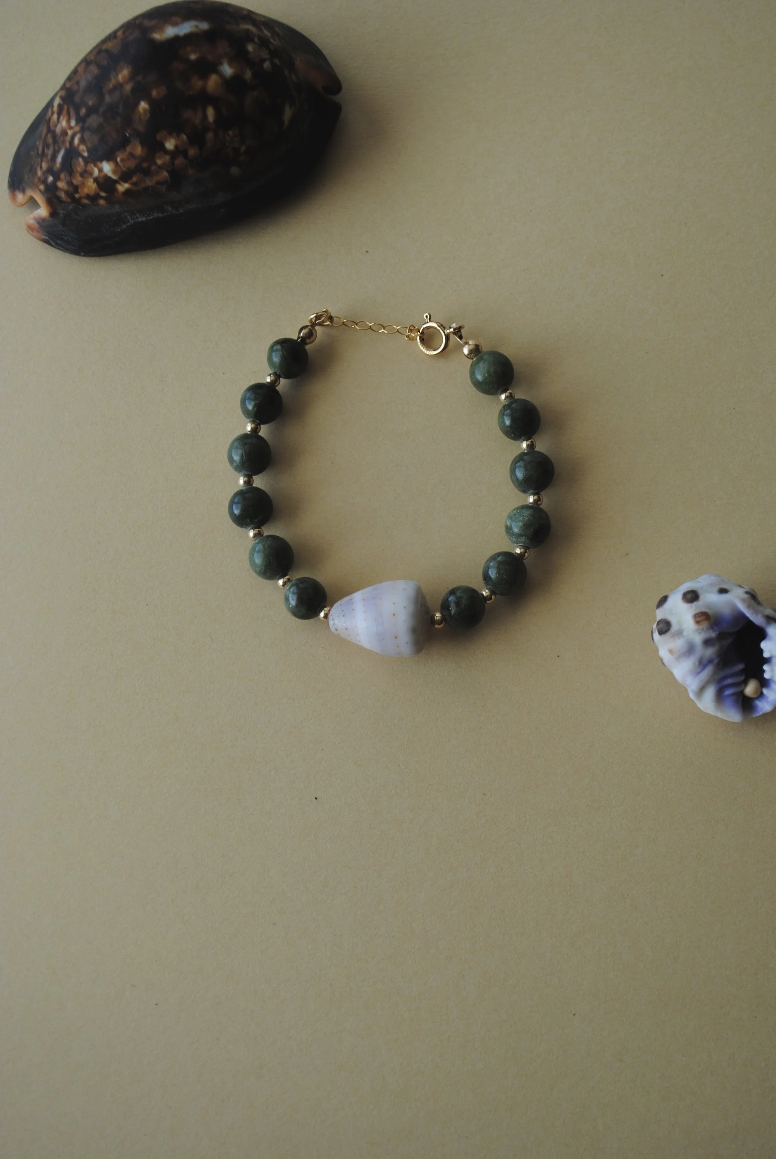 Abbreviated cone Kauai Bracelet