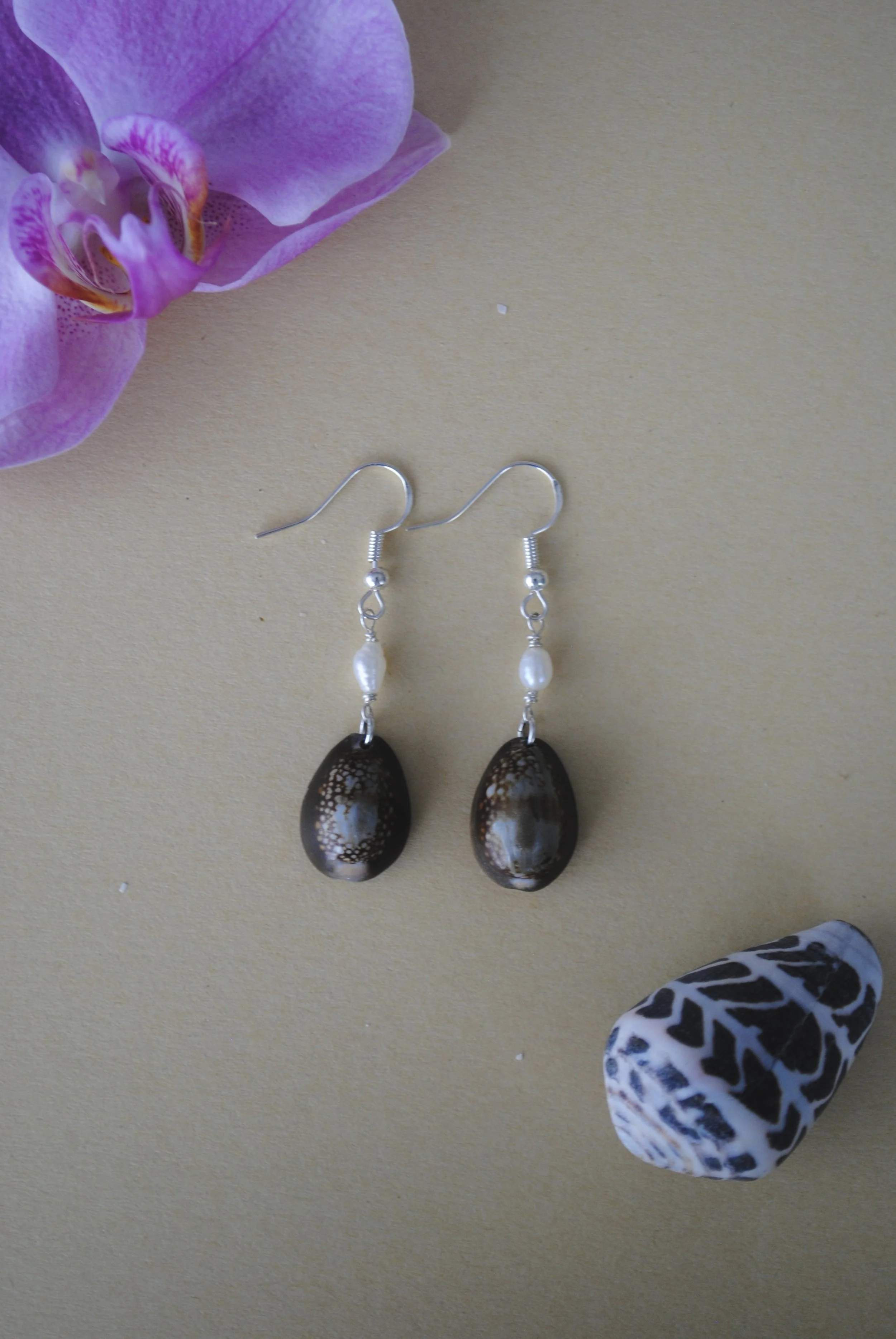 Snake Head Cowrie Shell Earrings with Freshwater Pearls