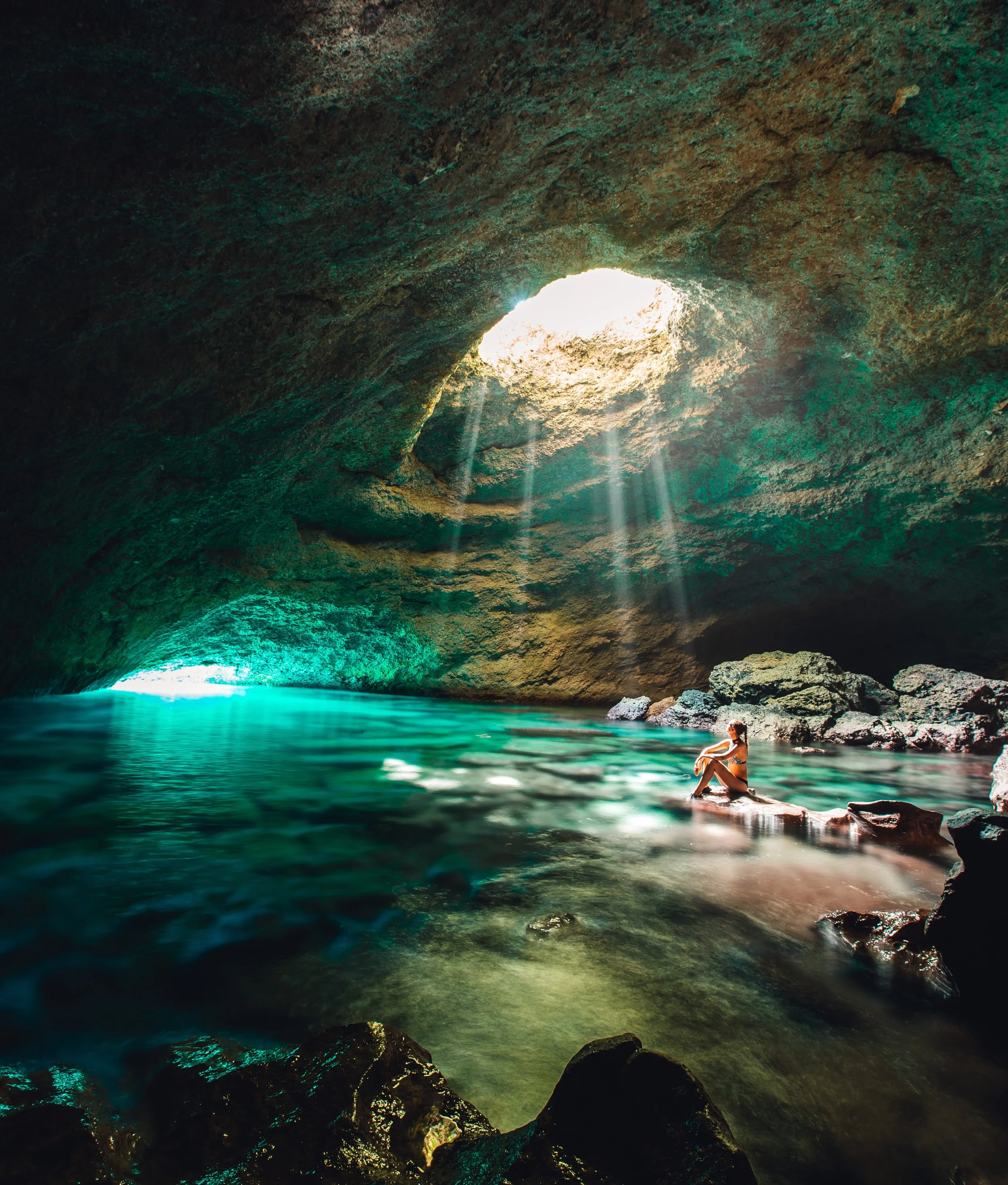 blue_cave_underwater_nature_tanna_activities.jpg
