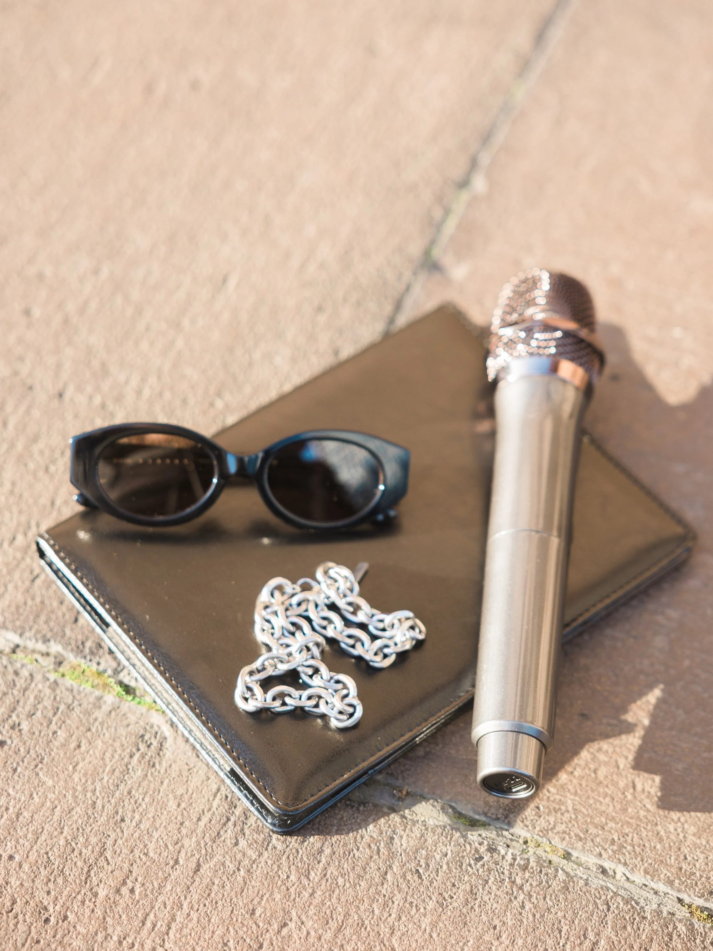 Some of my celebrant essentials ⛓️&zwj;💥🕶️📓 It&rsquo;s giving a 2010 insta flat lay (I&rsquo;m a millennial, what can I say)