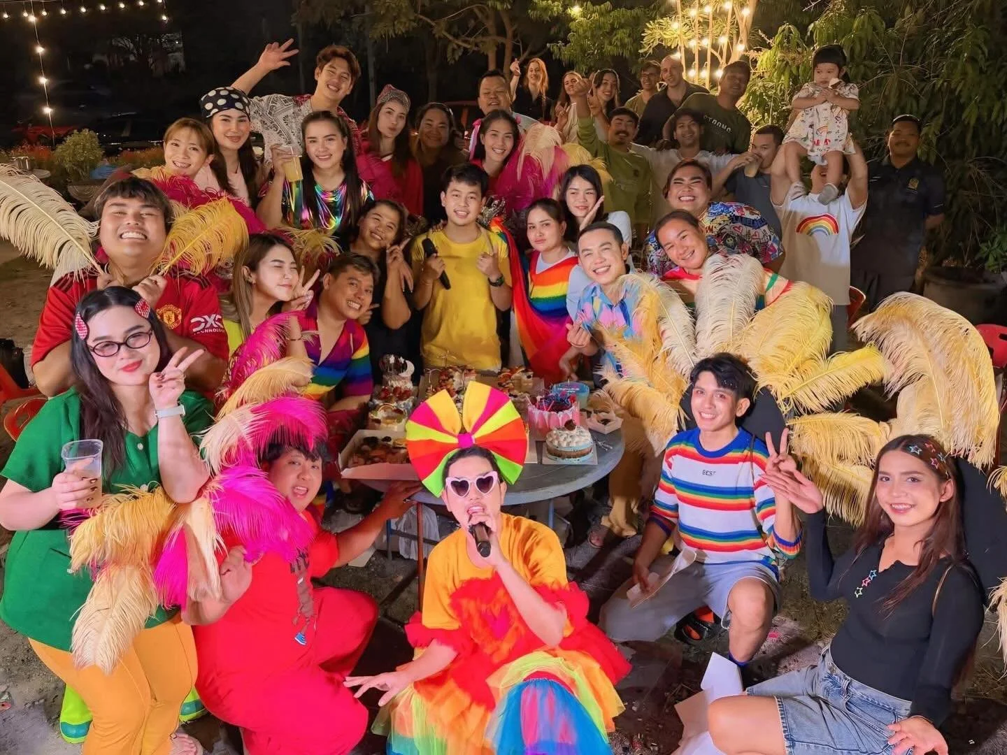 Welcome new writer Hana Walsh as we continue our PST 137 series. From duck curry to puppy petting to festive local parties read how Hana Walsh finds familiarity in Thailand!