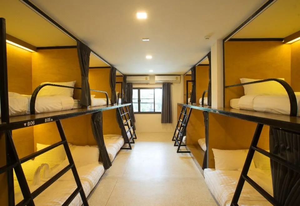 Hostel Interior - Hana Walsh.jpeg