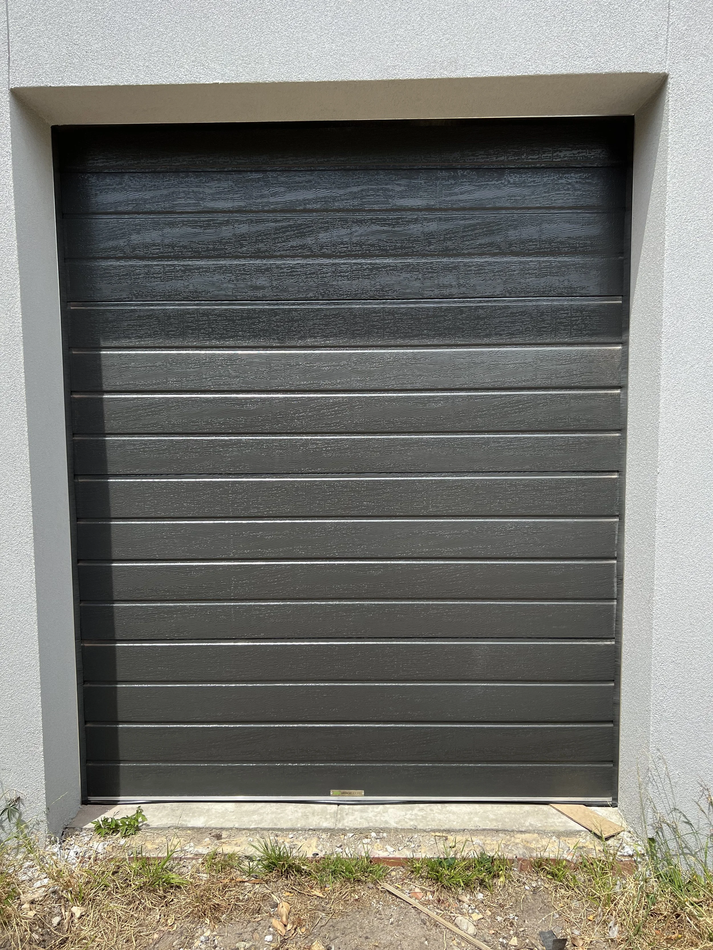 garage door services Melbourne (28).jpeg