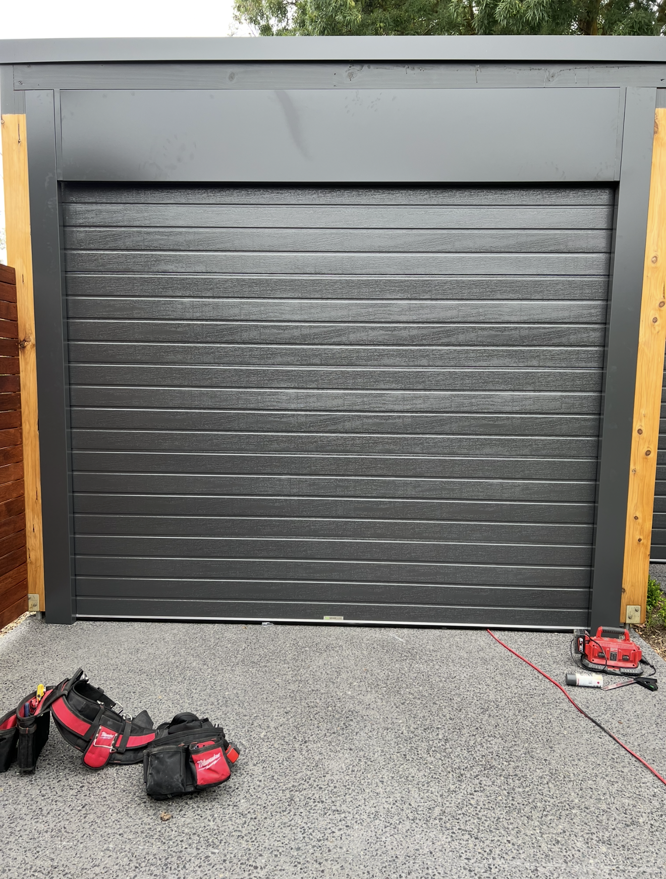 garage door repair services Melbourne (3).png