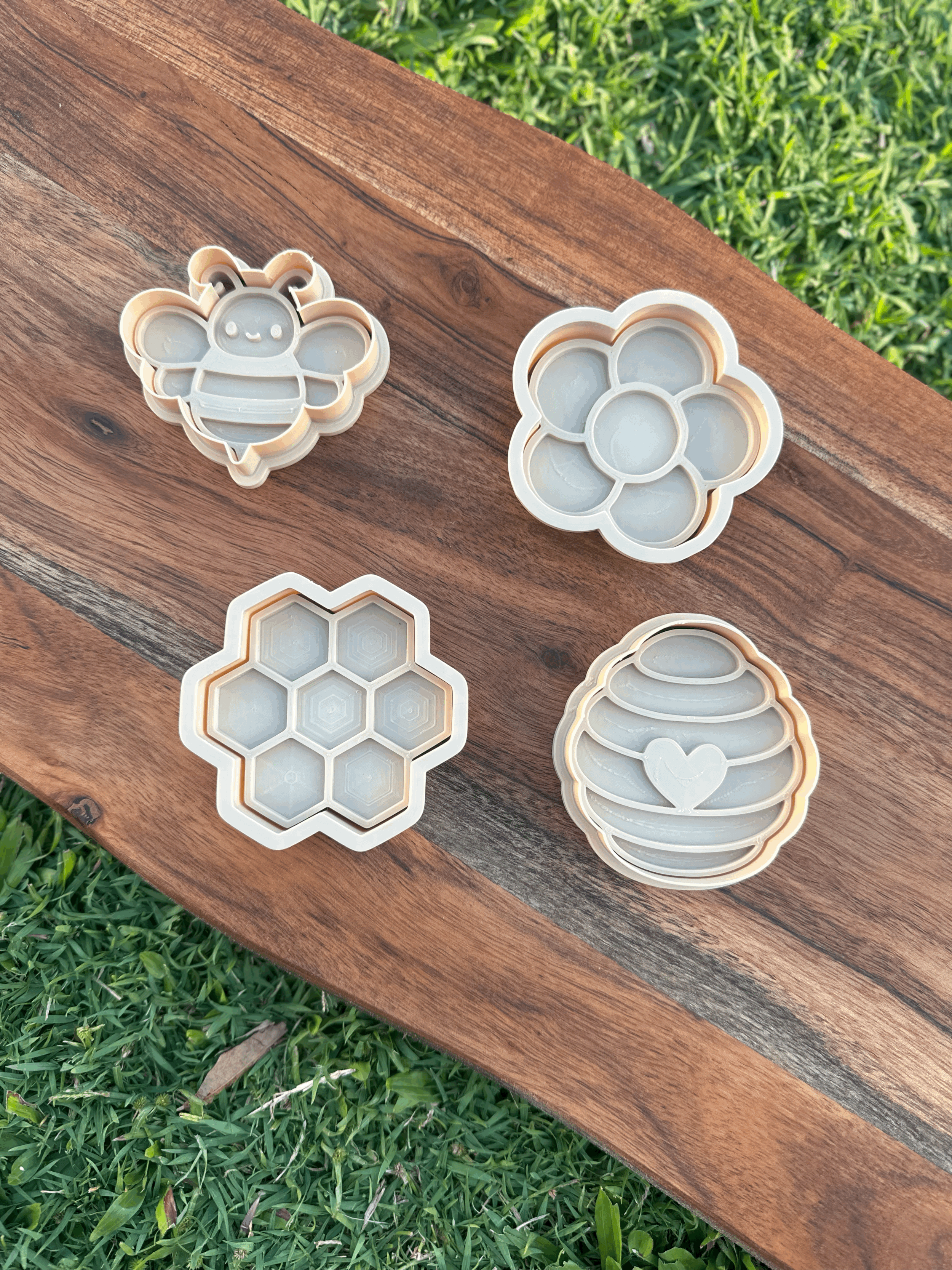 Bee Playdough Cutters - set of 4