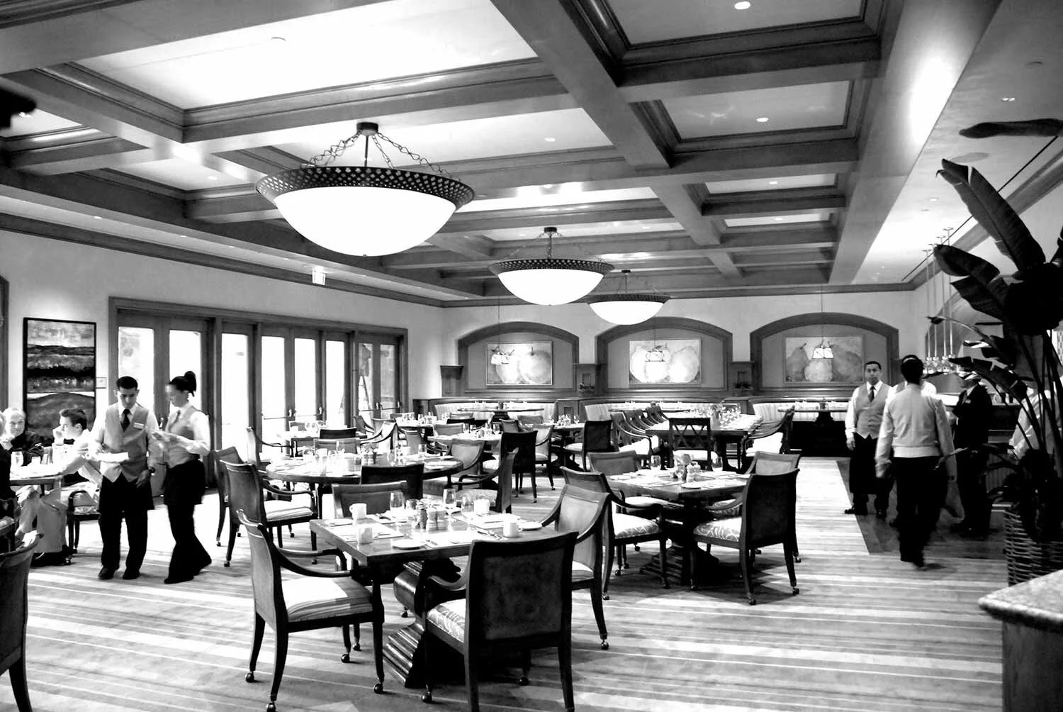 BC 01 - Interiors - Image 02 (15-20) B&W.jpg