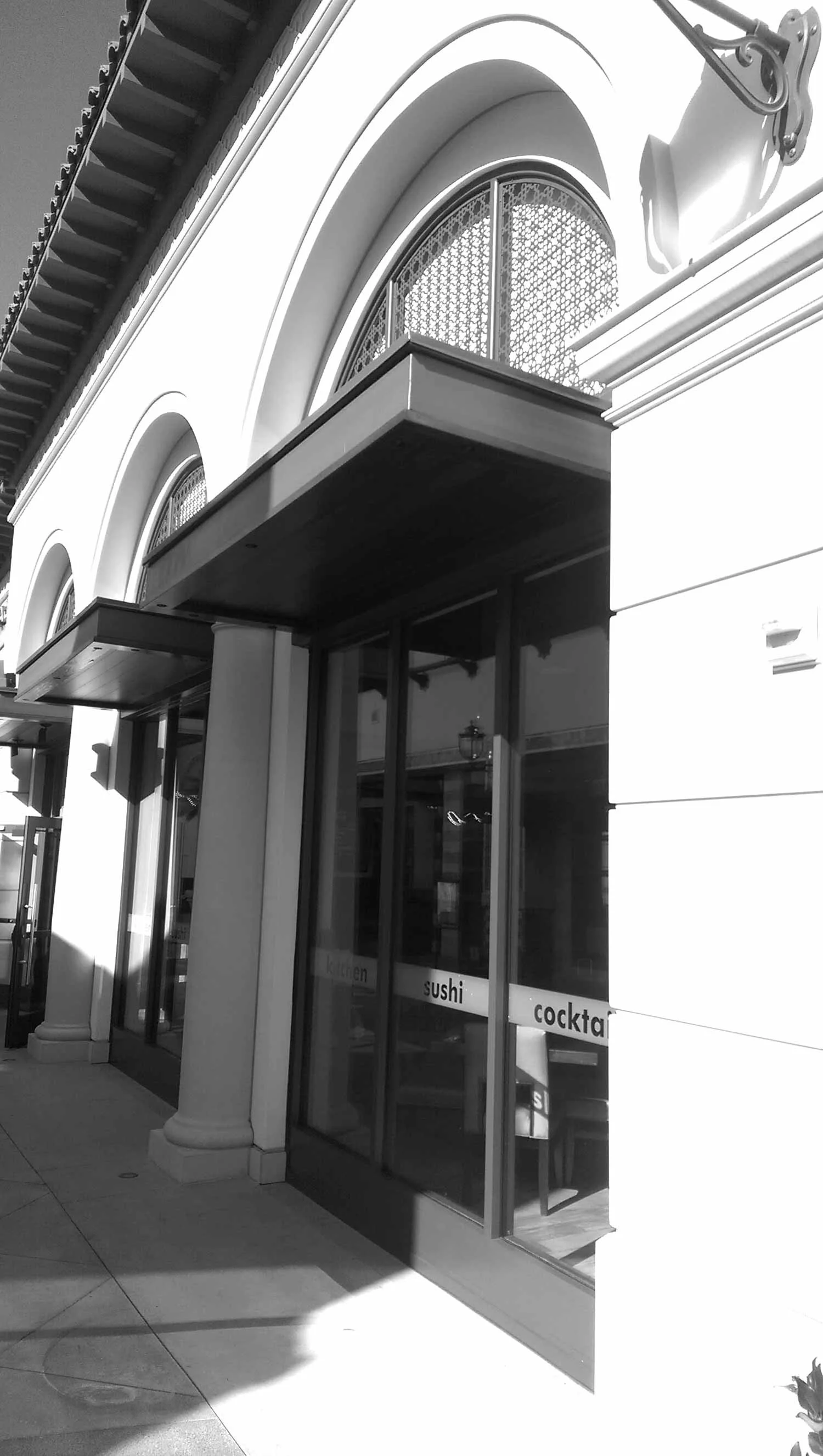 KG 01 - Architecture - Image 09 (15-20) B&W.jpg