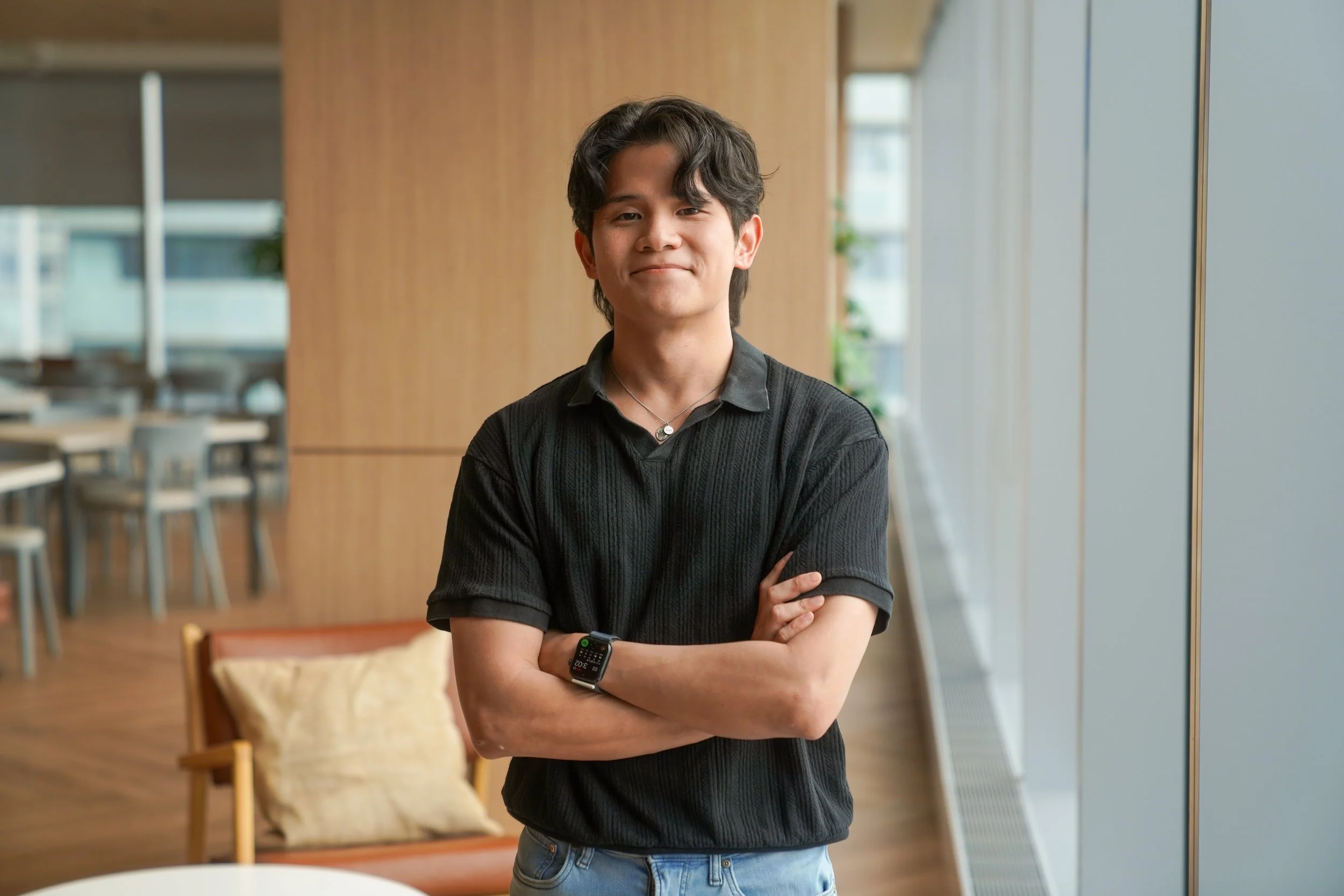BTS09432-2.jpg