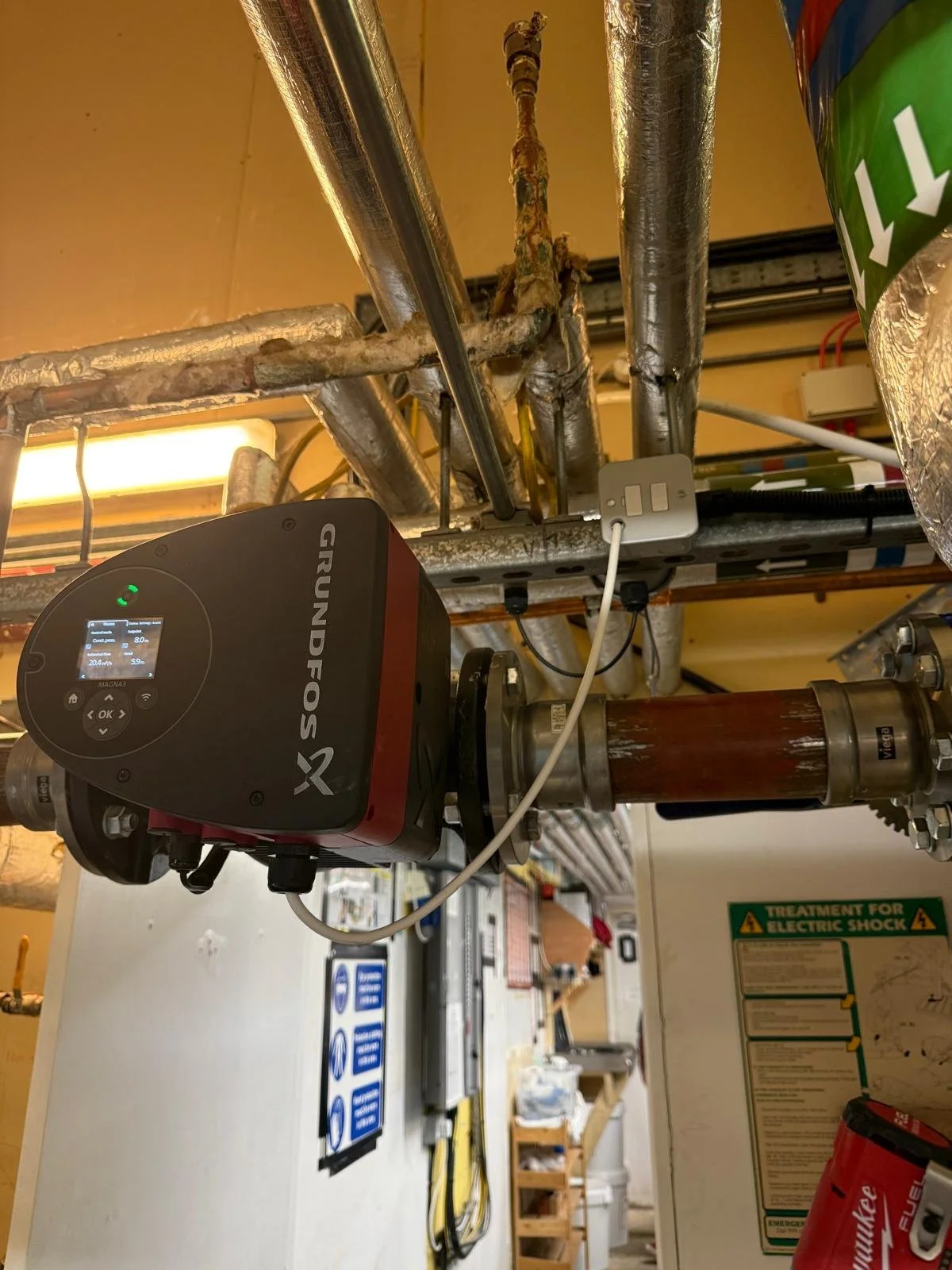 Oranssi project: wraparound deck