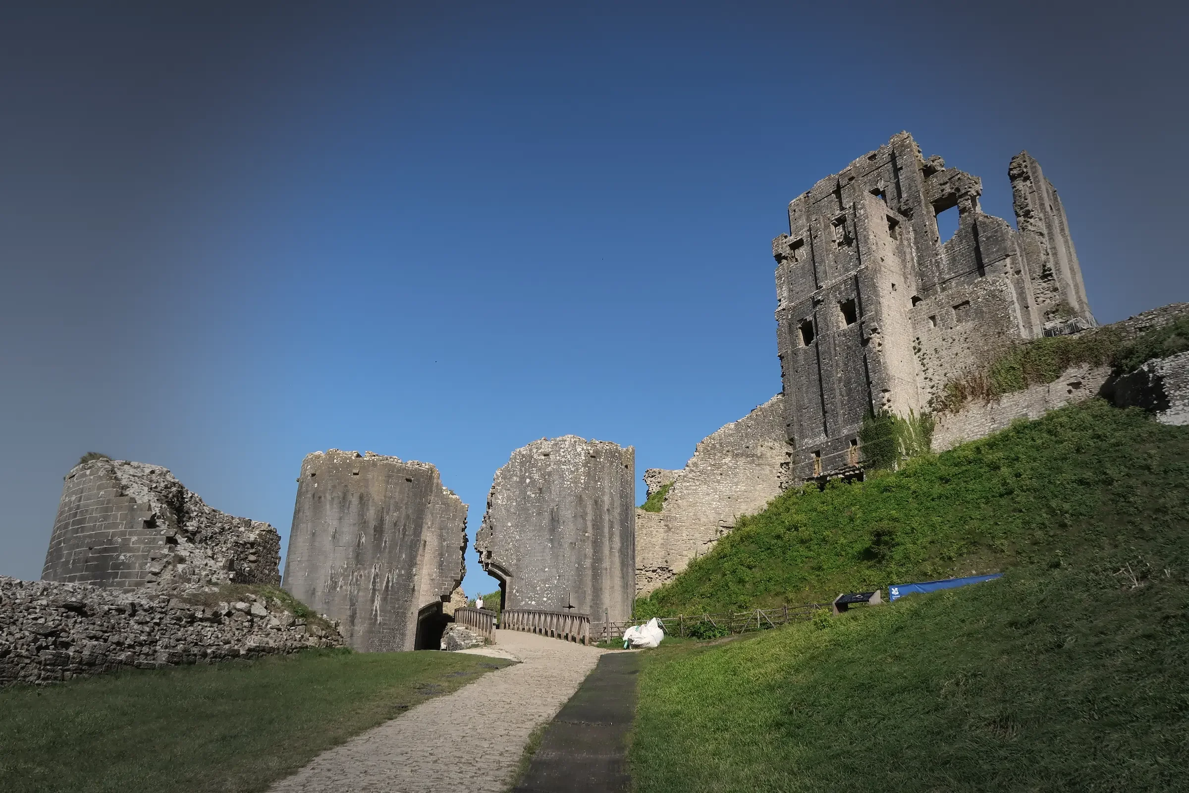 Corfe Castle - August 26