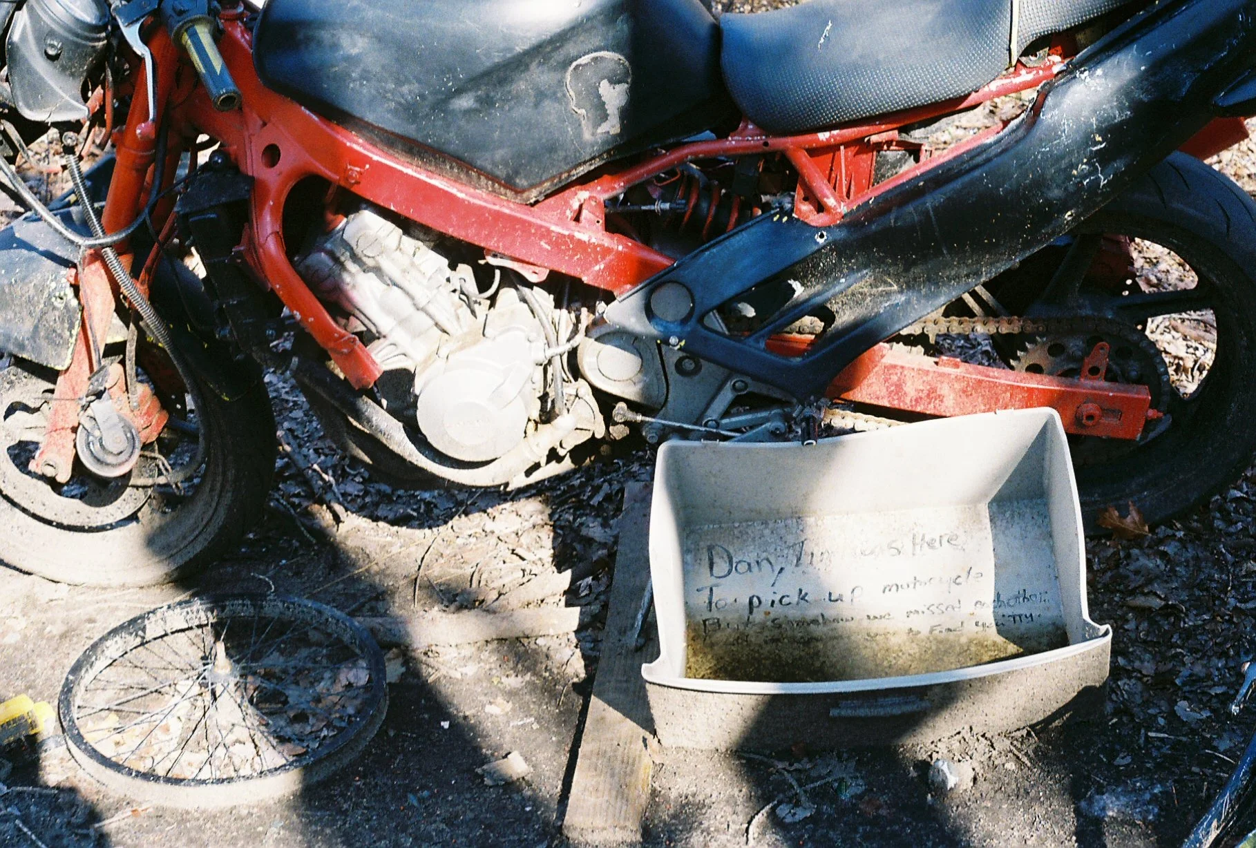 e113975_e113975-R1-047-22.jpg