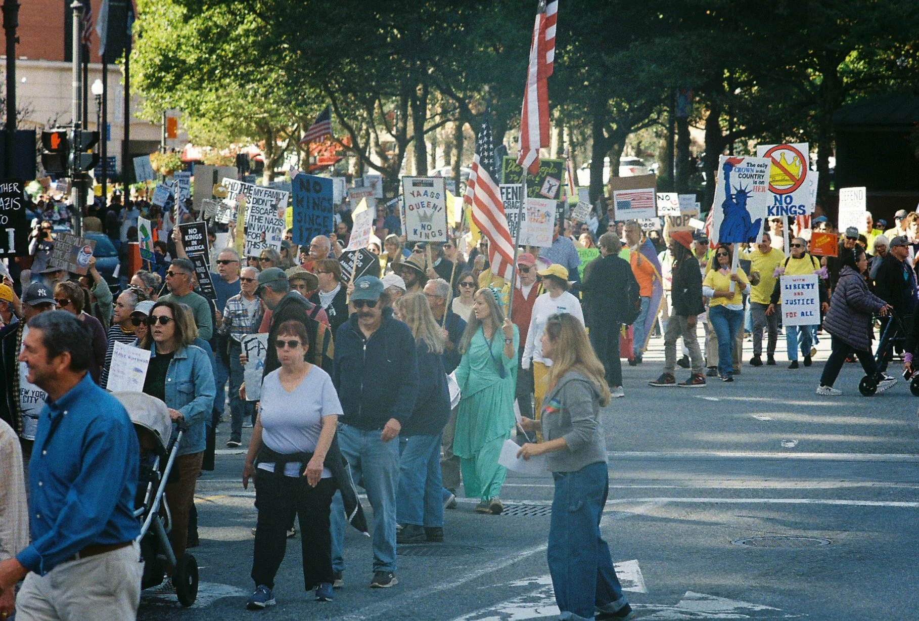 cc25699_cc25699-R1-057-27.jpg