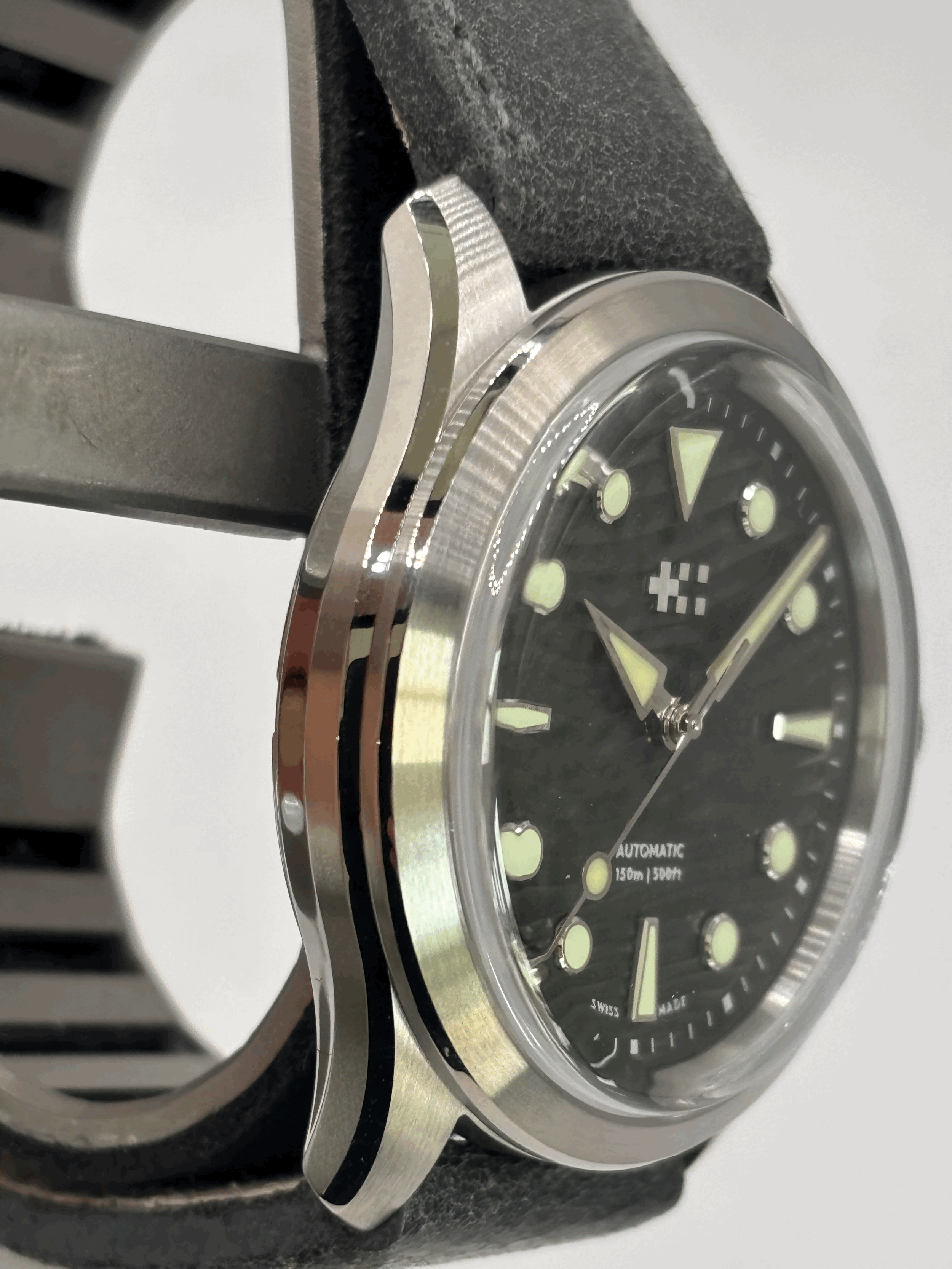 tempImageLR8cR1.gif