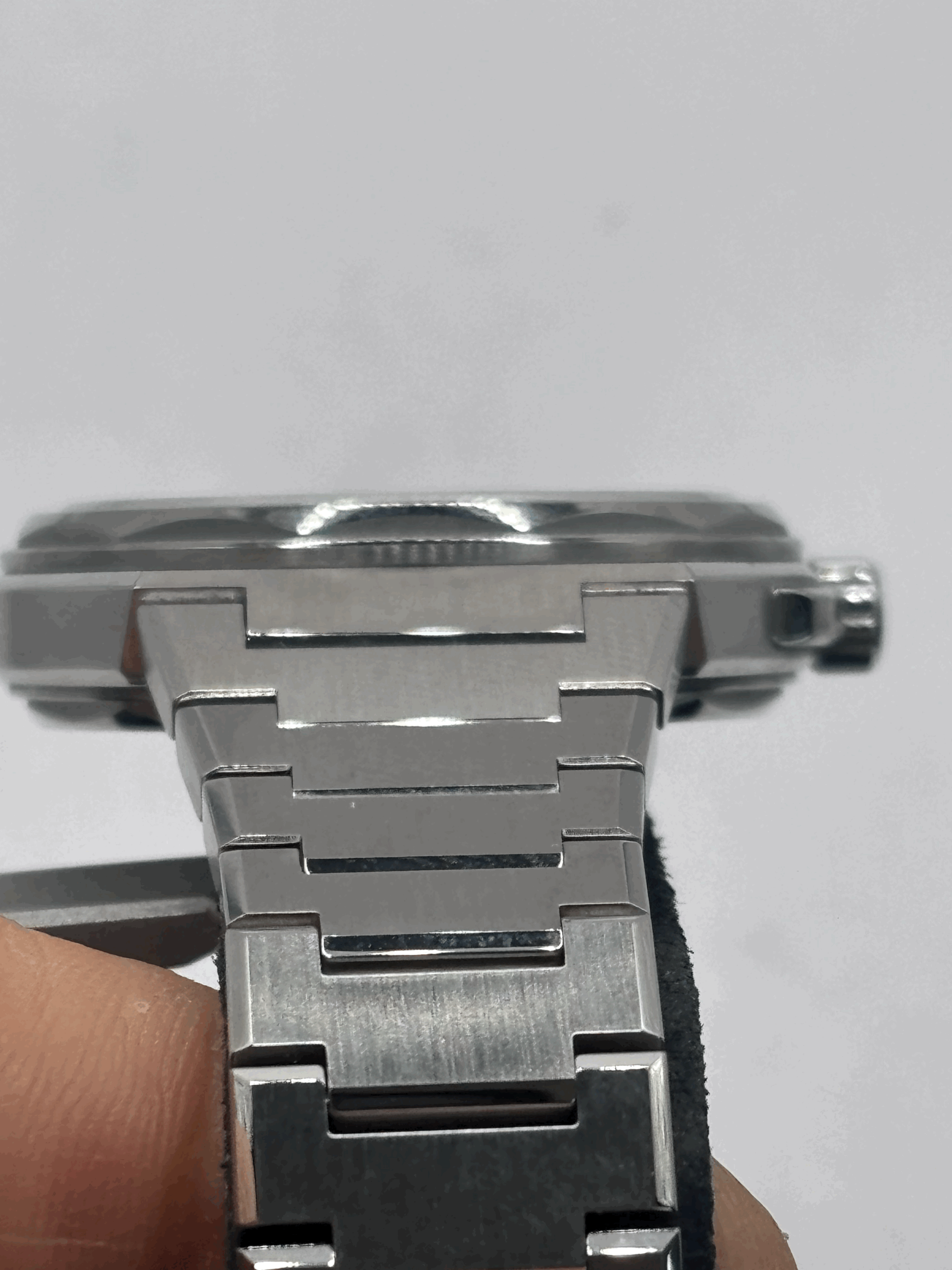 IMG_6169ZA4N64.gif