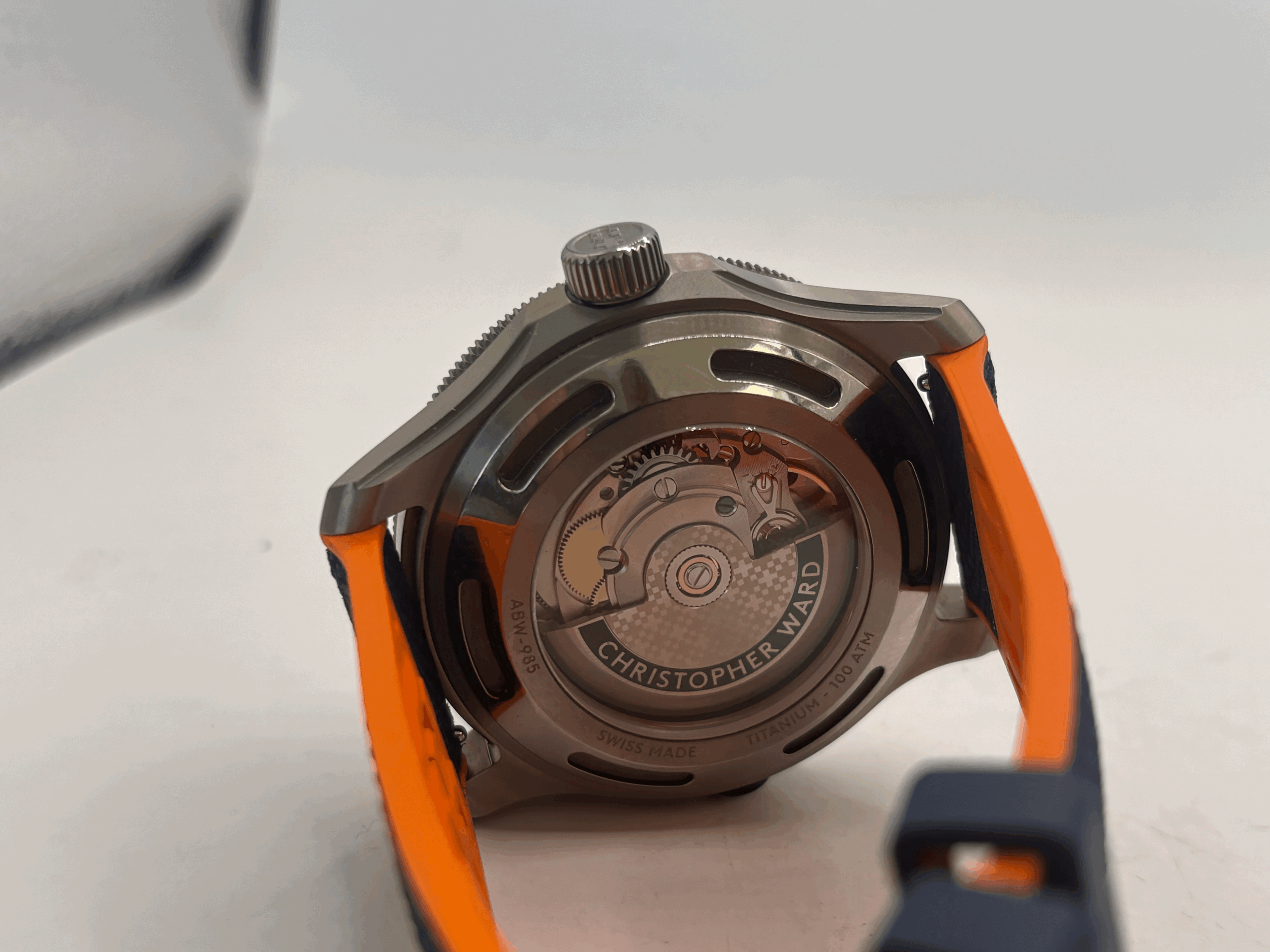 tempImageQ80BD1.gif