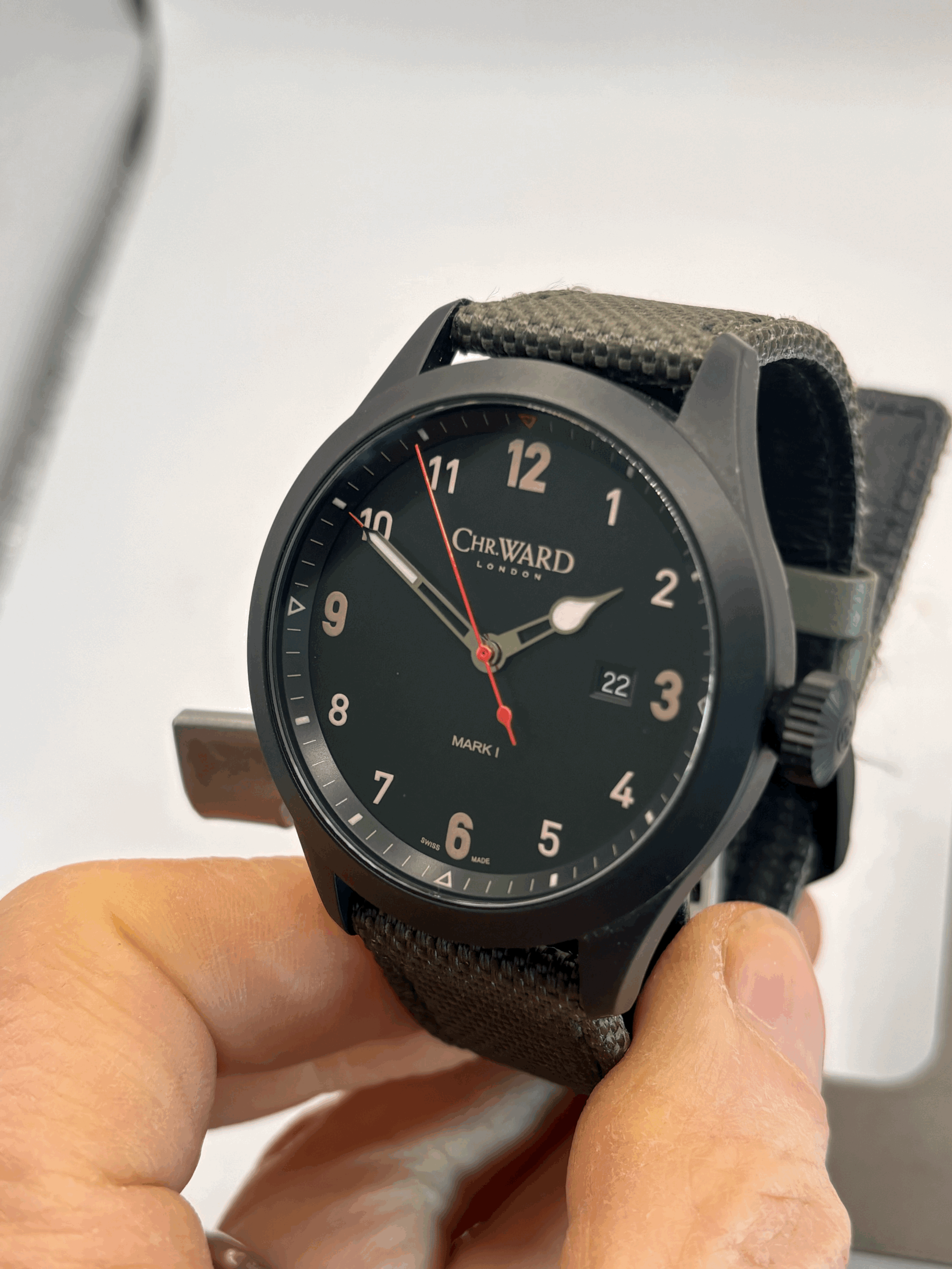 tempImageE9775o.gif