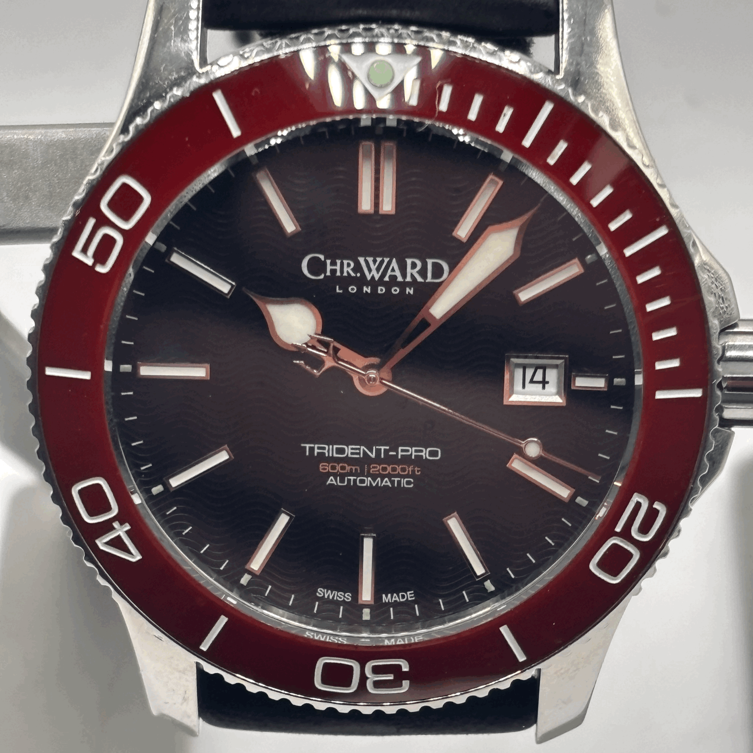 WH1494J C60 Trident 600 Mk2 Red/black 43mm (02/2015)