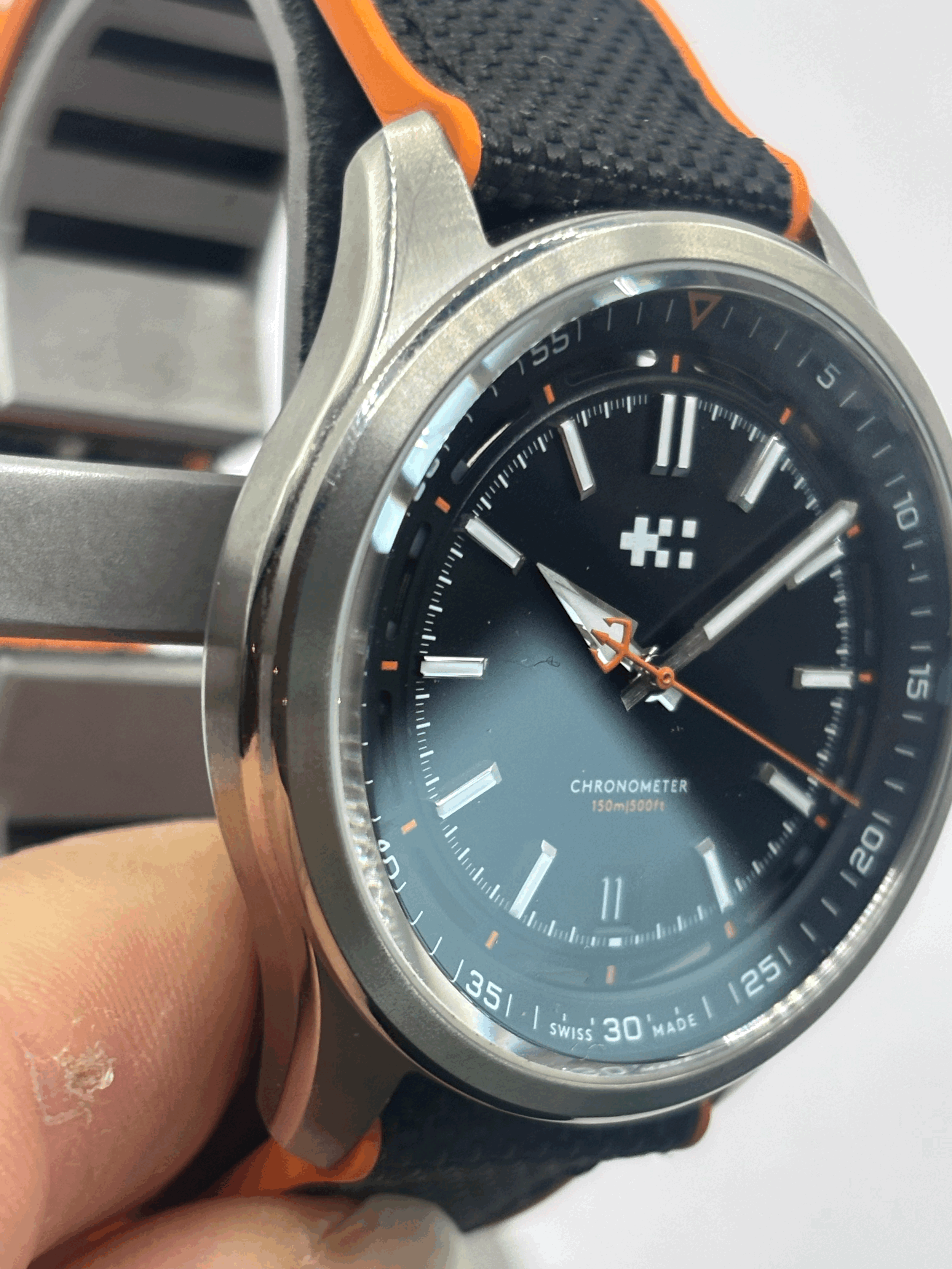 IMG_62988hal1u.gif
