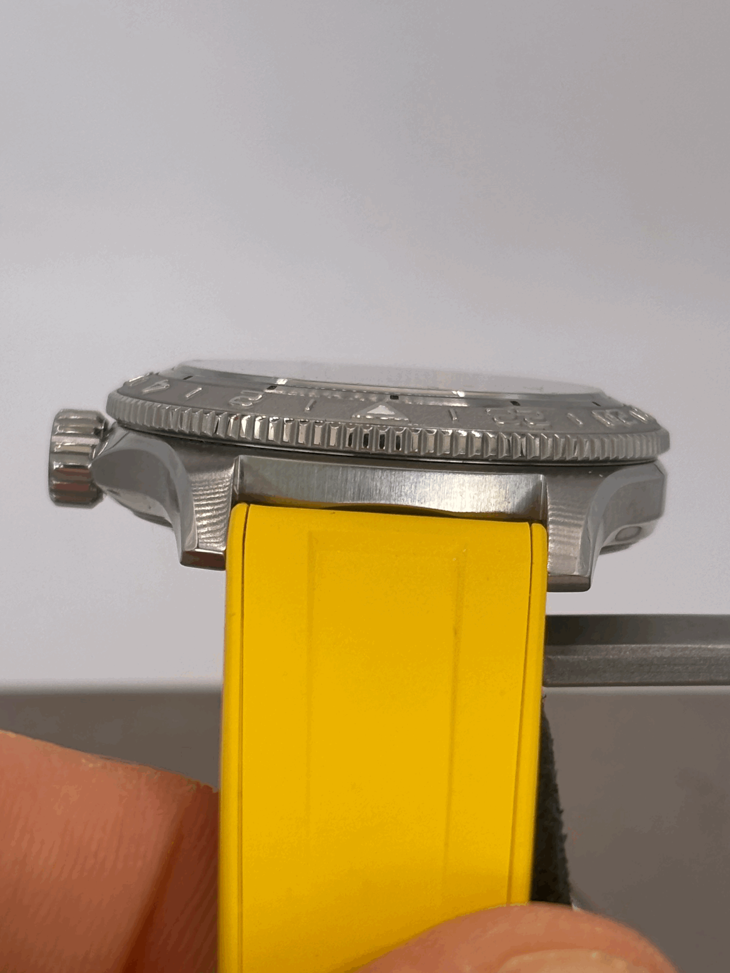 tempImageF23Bda.gif