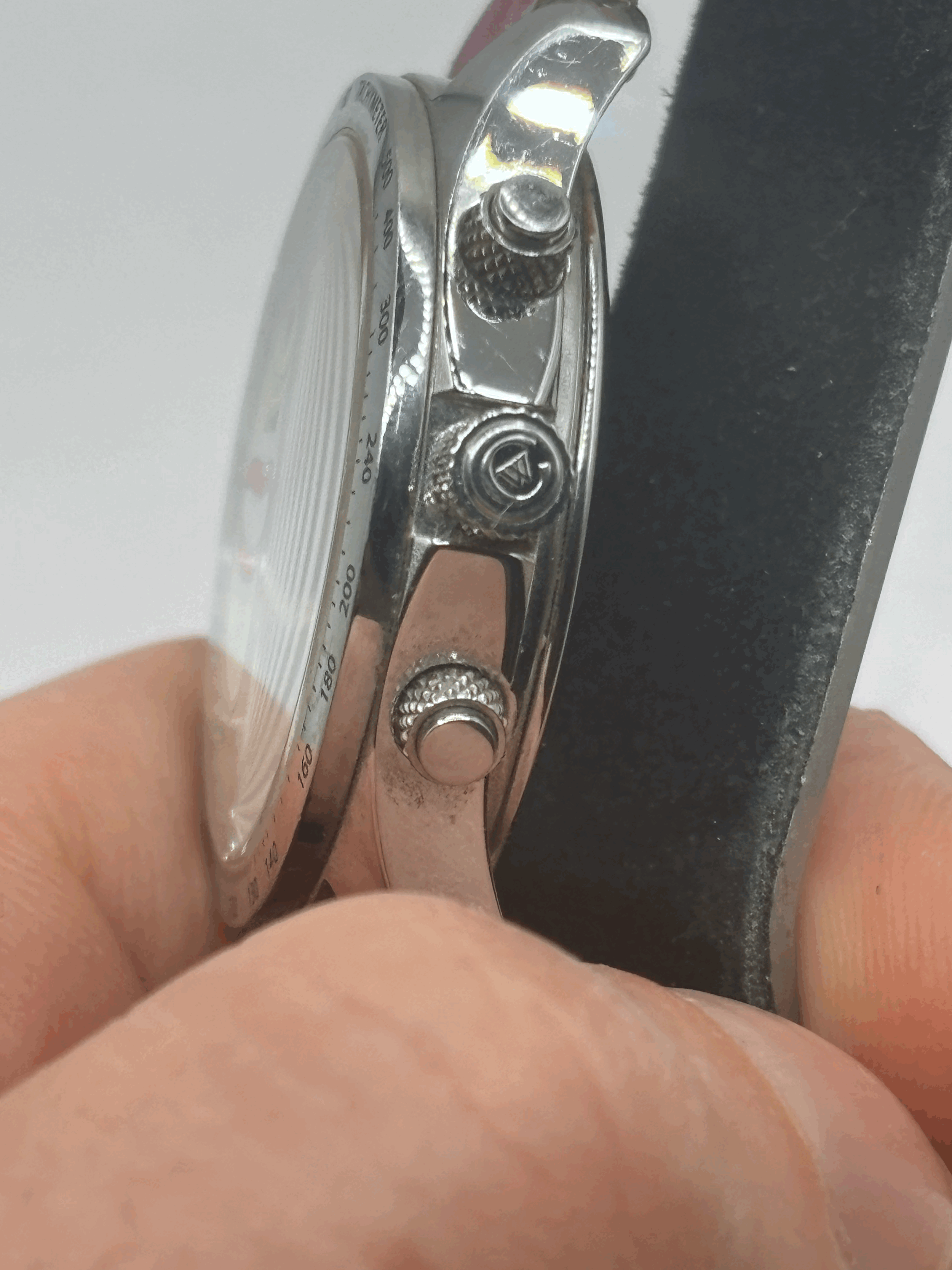 tempImageUpS0Sm.gif