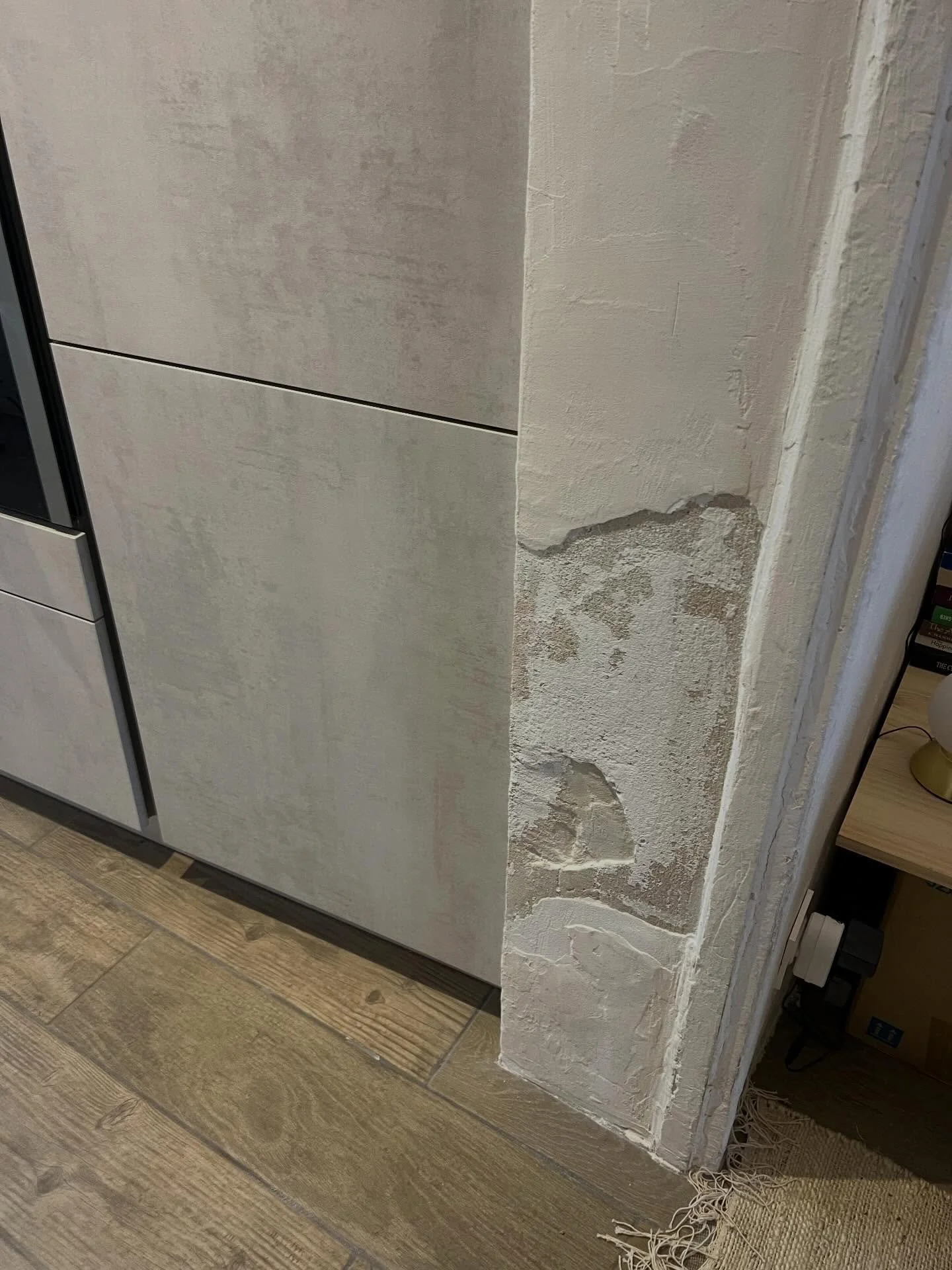 Before and after. Our French home from somewhere around the 1850&rsquo;s. It has its own character and challenges. Patching up our old walls made out of stone + plaster. Painting the whole kitchen at the end. 

#handymanbrisbane