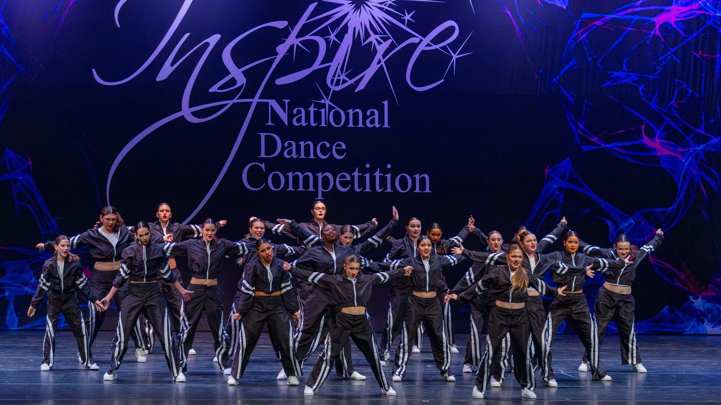 08 An Army-653-2.jpg