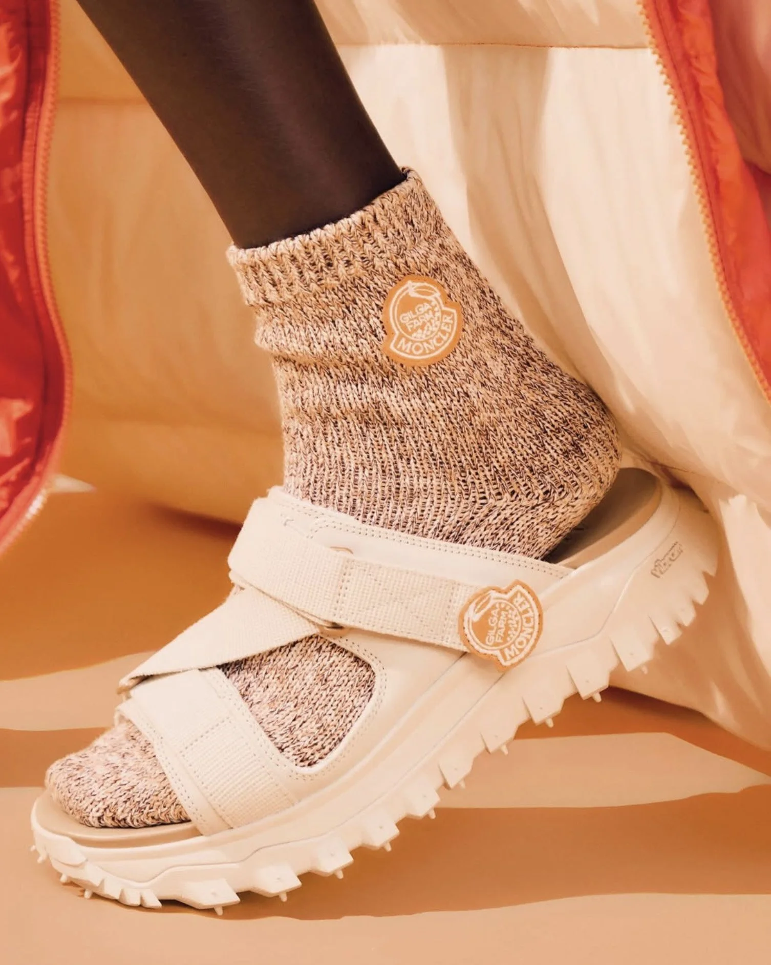 MONCLER GILGAFARM - PH. CASPER KOFI