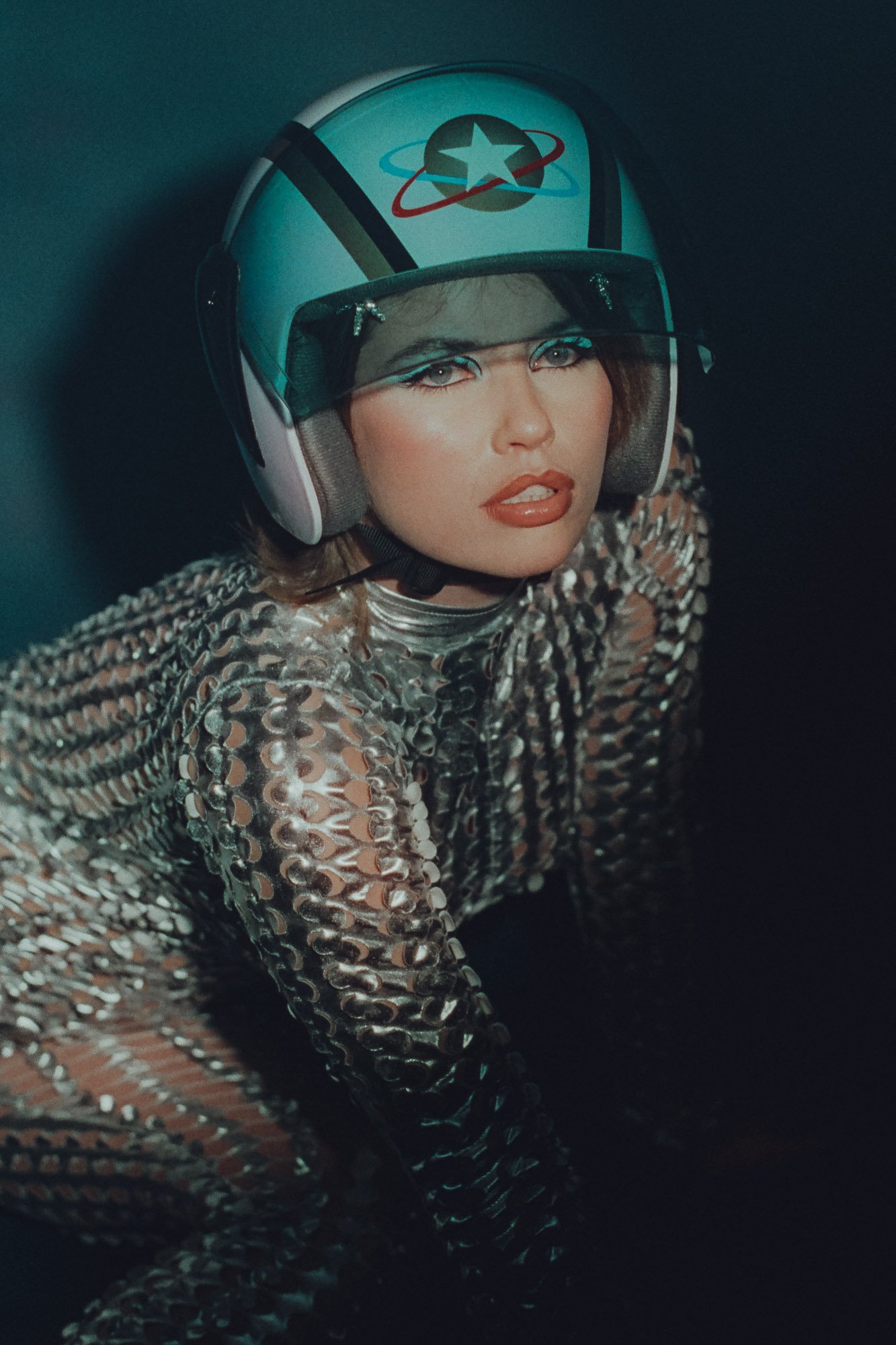 johannamarlene-spaceshoot-fashioneditorial-14.jpg